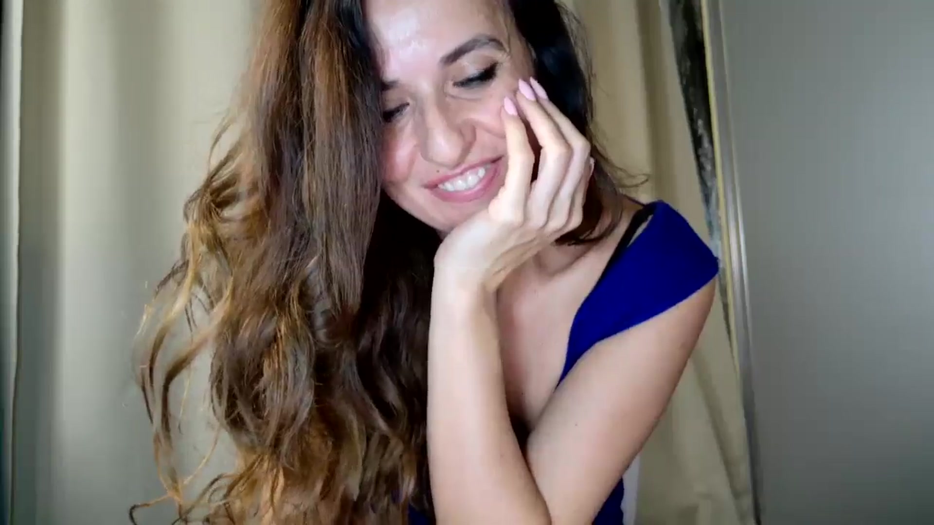 Gallery image thumbnail from DANIELLE's myfreecams stream on, 12/08/2024, 10:37 image 8 of 20