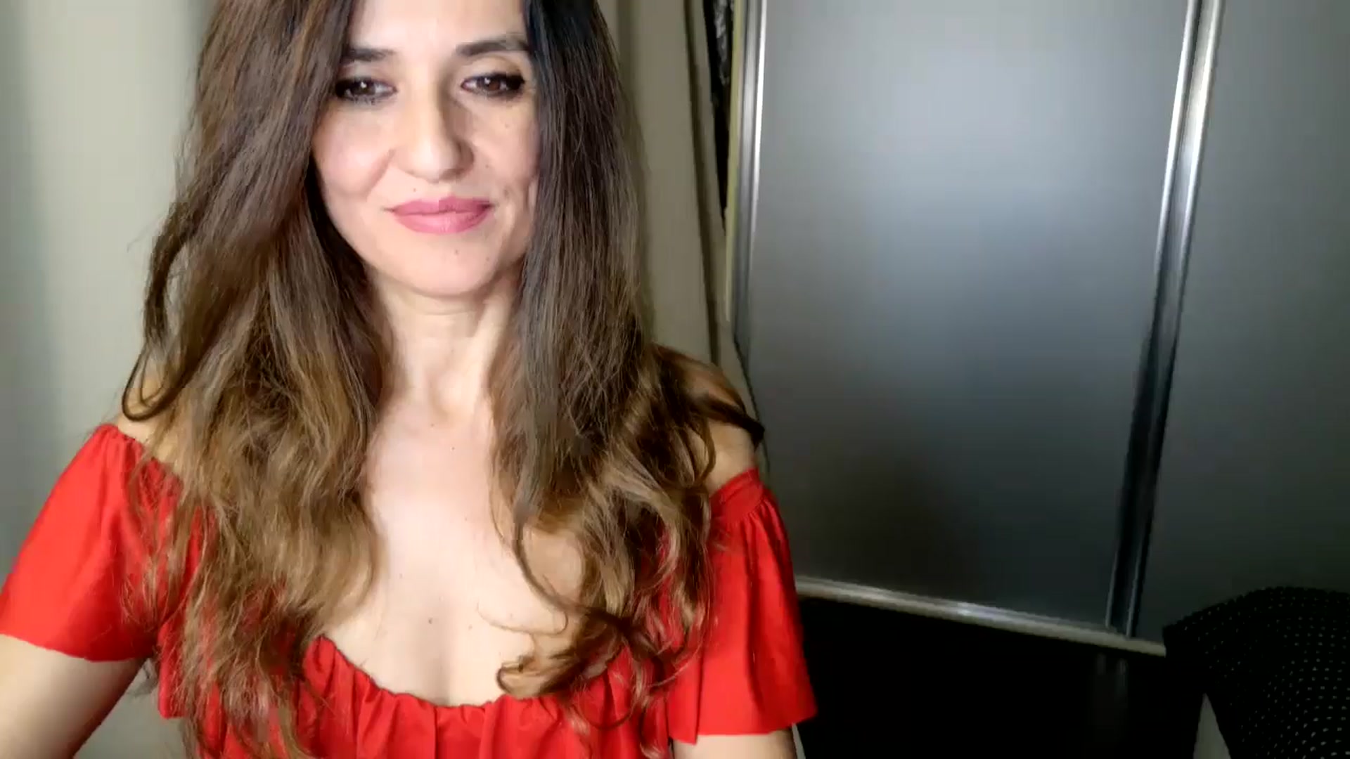 Gallery image thumbnail from DANIELLE's myfreecams stream on, 12/12/2024, 04:54 image 6 of 20