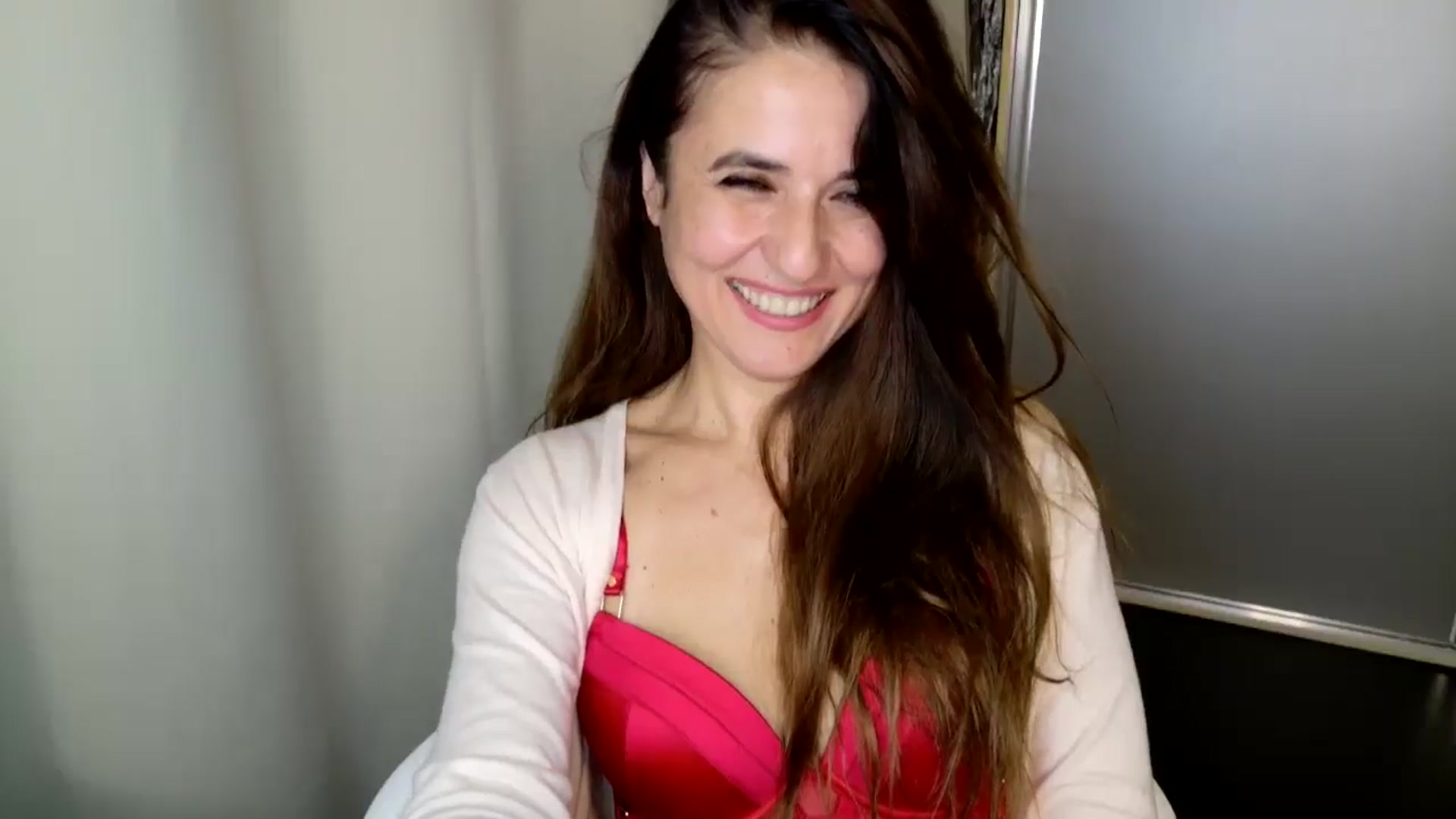 Gallery image thumbnail from DANIELLE's myfreecams stream on, 12/16/2024, 05:58 image 6 of 20