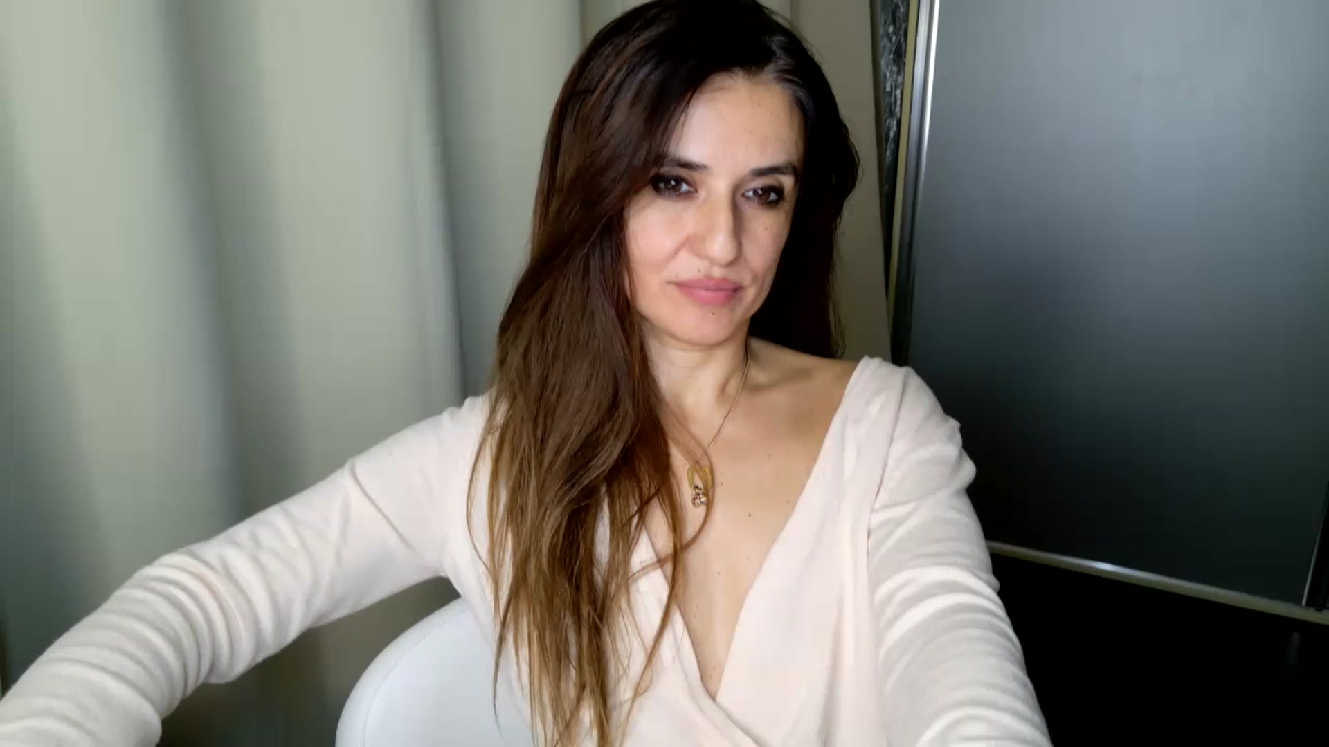 Gallery image thumbnail from DANIELLE's myfreecams stream on, 12/19/2024, 06:48 image 3 of 20