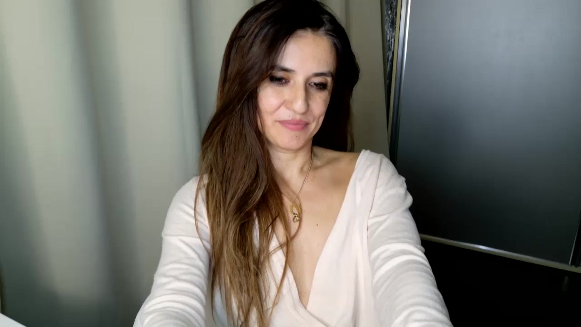 Gallery image thumbnail from DANIELLE's myfreecams stream on, 12/19/2024, 06:48 image 2 of 20