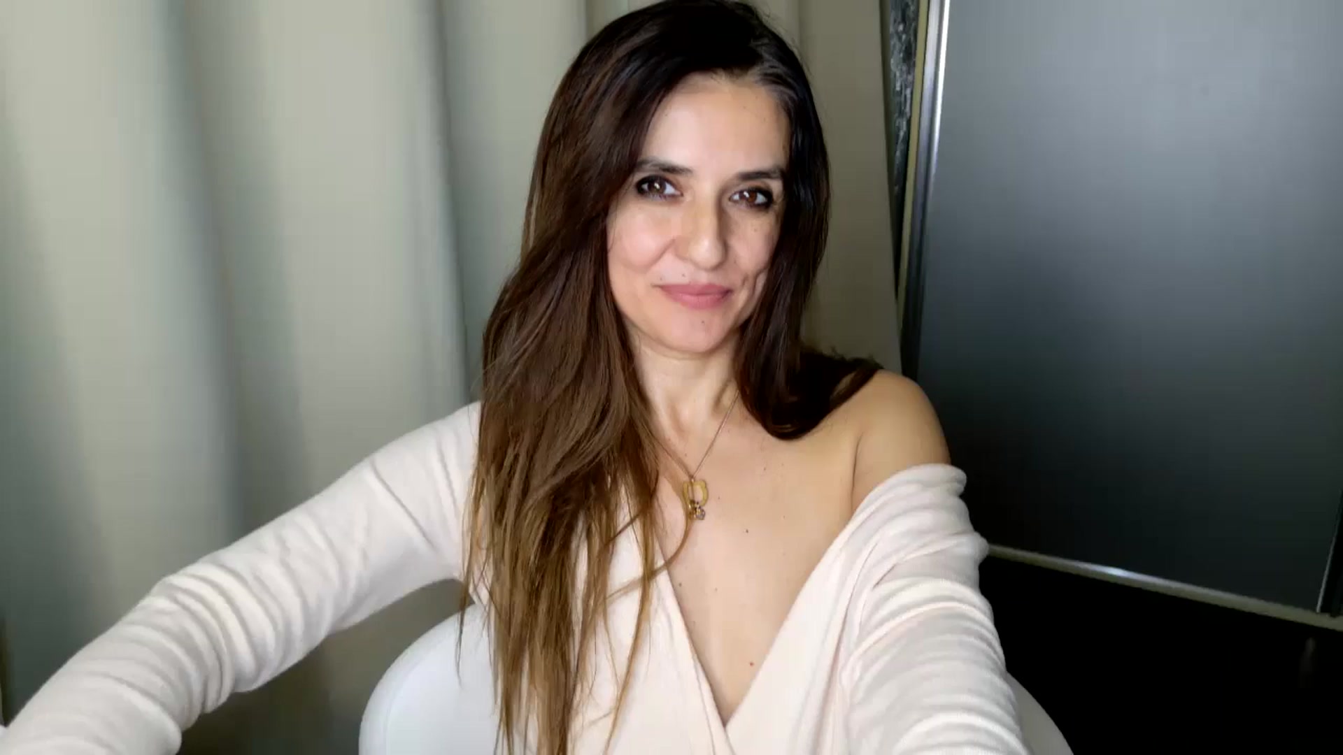 Gallery image thumbnail from DANIELLE's myfreecams stream on, 12/19/2024, 06:48 image 20 of 20