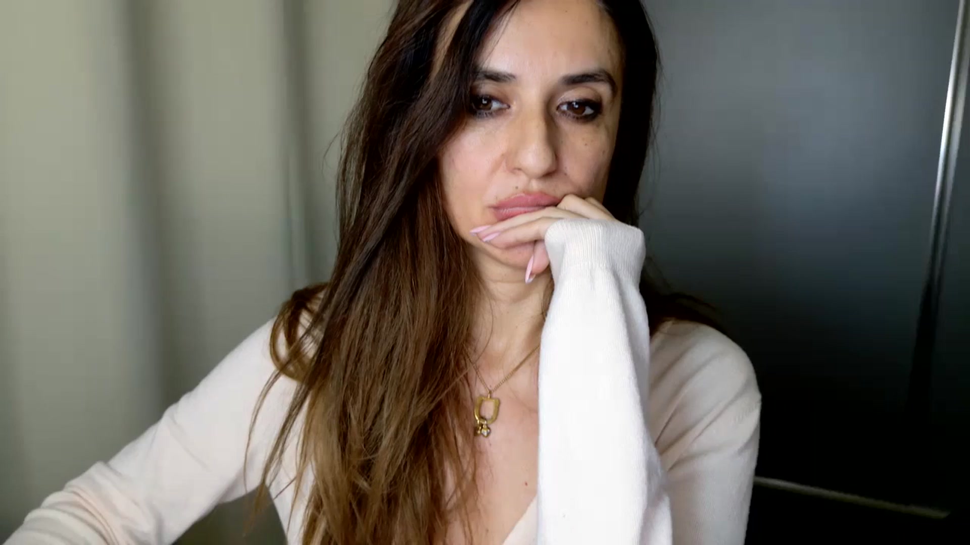 Gallery image thumbnail from DANIELLE's myfreecams stream on, 12/19/2024, 09:40 image 6 of 20