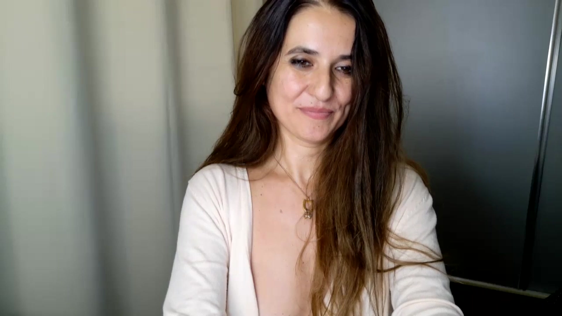 Gallery image thumbnail from DANIELLE's myfreecams stream on, 12/19/2024, 11:14 image 6 of 20