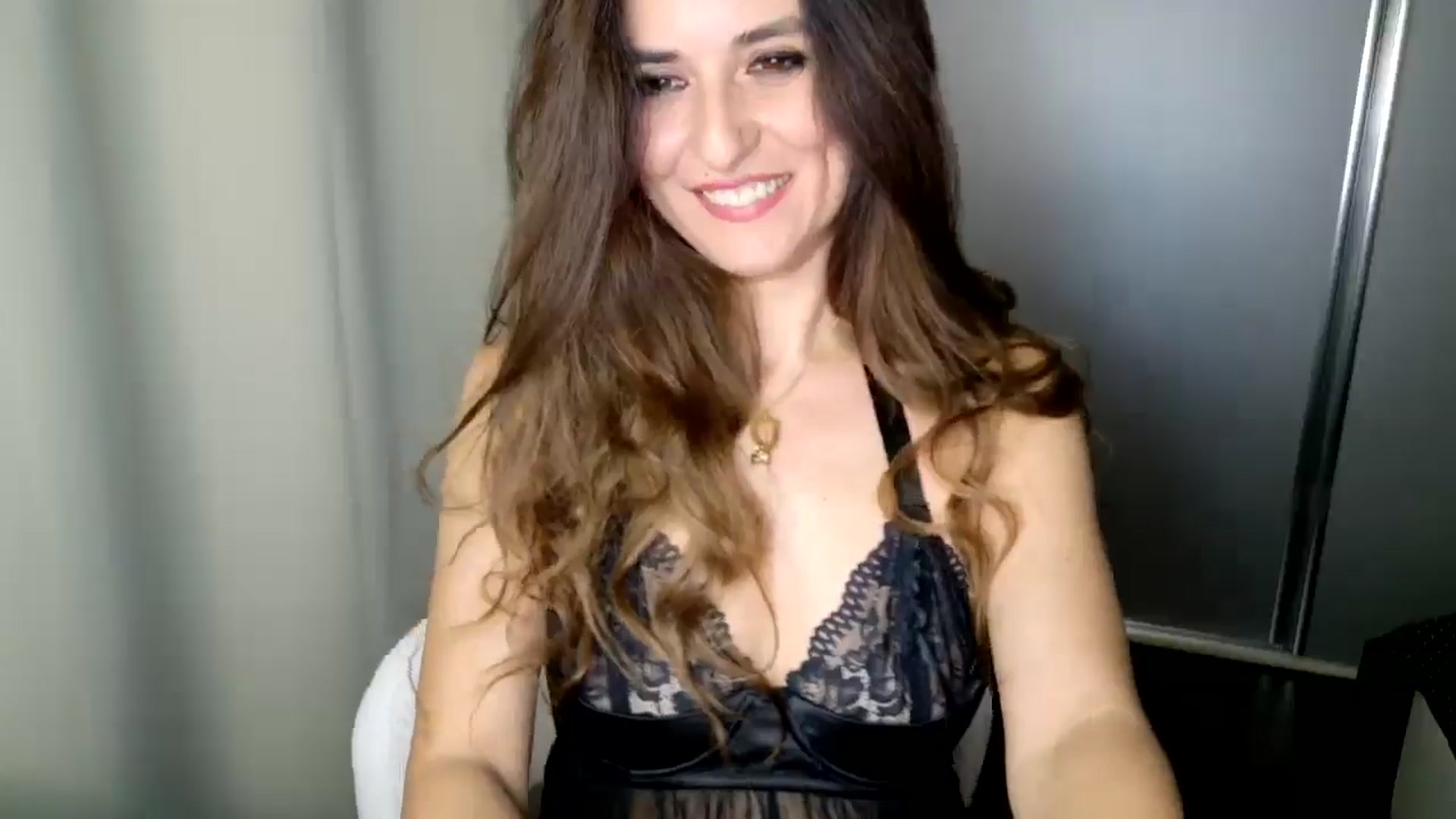 Gallery image thumbnail from DANIELLE's myfreecams stream on, 12/20/2024, 04:54 image 10 of 20