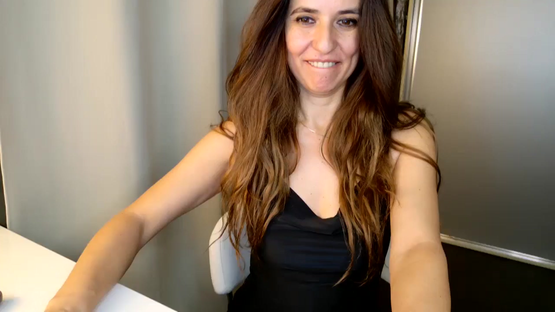 Gallery image thumbnail from DANIELLE's myfreecams stream on, 12/23/2024, 06:46 image 20 of 20