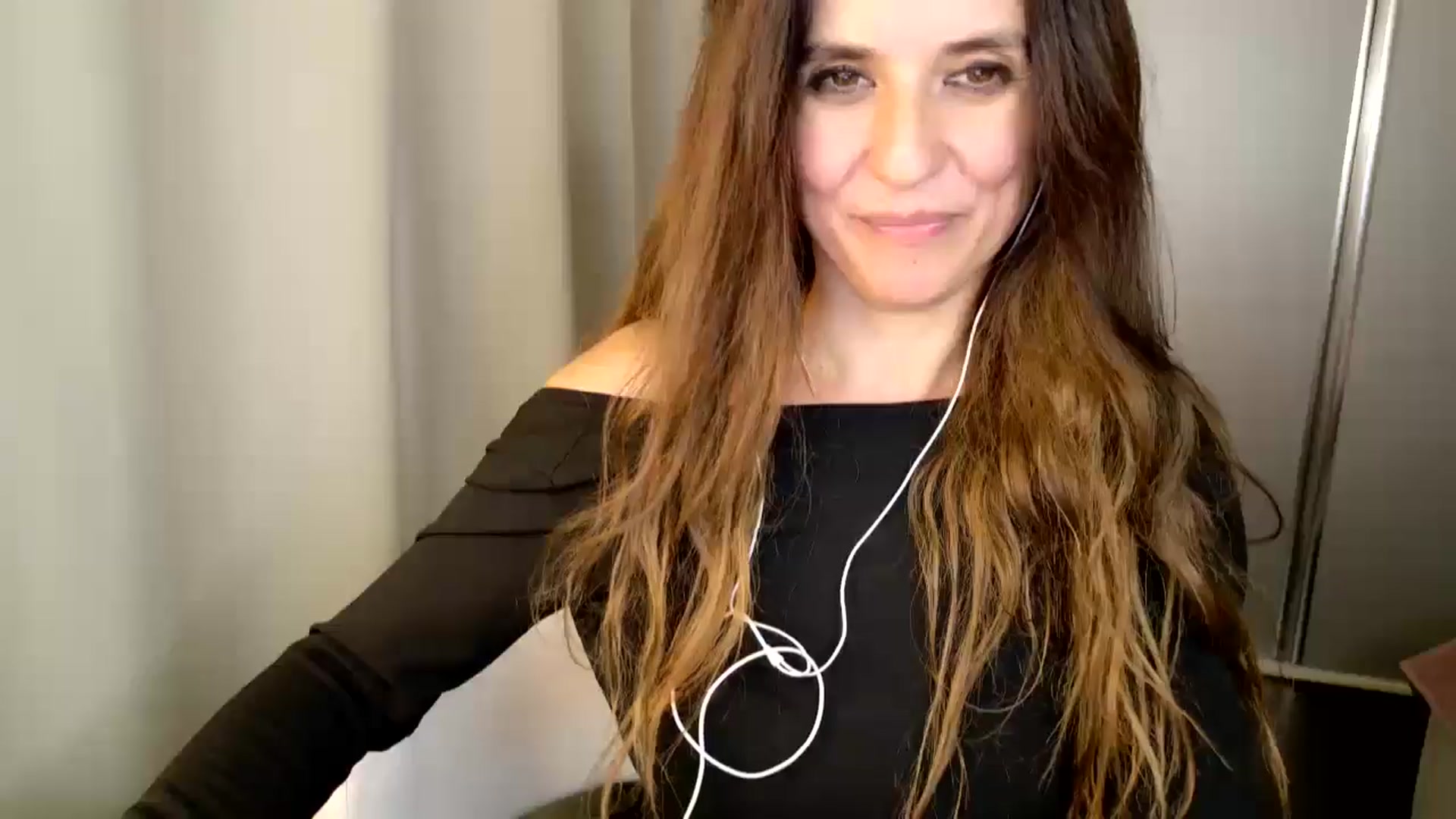 Gallery image thumbnail from DANIELLE's myfreecams stream on, 12/23/2024, 20:27 image 14 of 20