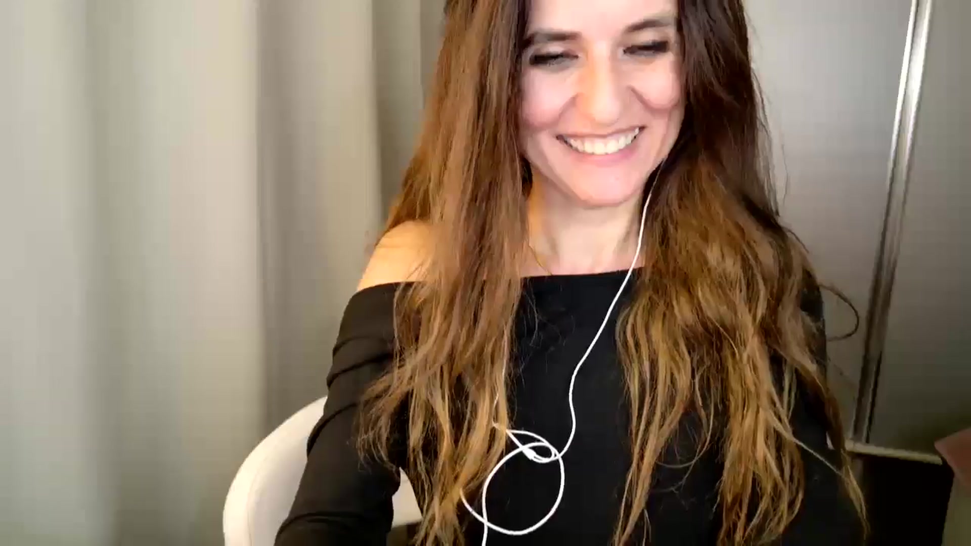 Gallery image thumbnail from DANIELLE's myfreecams stream on, 12/23/2024, 20:27 image 13 of 20