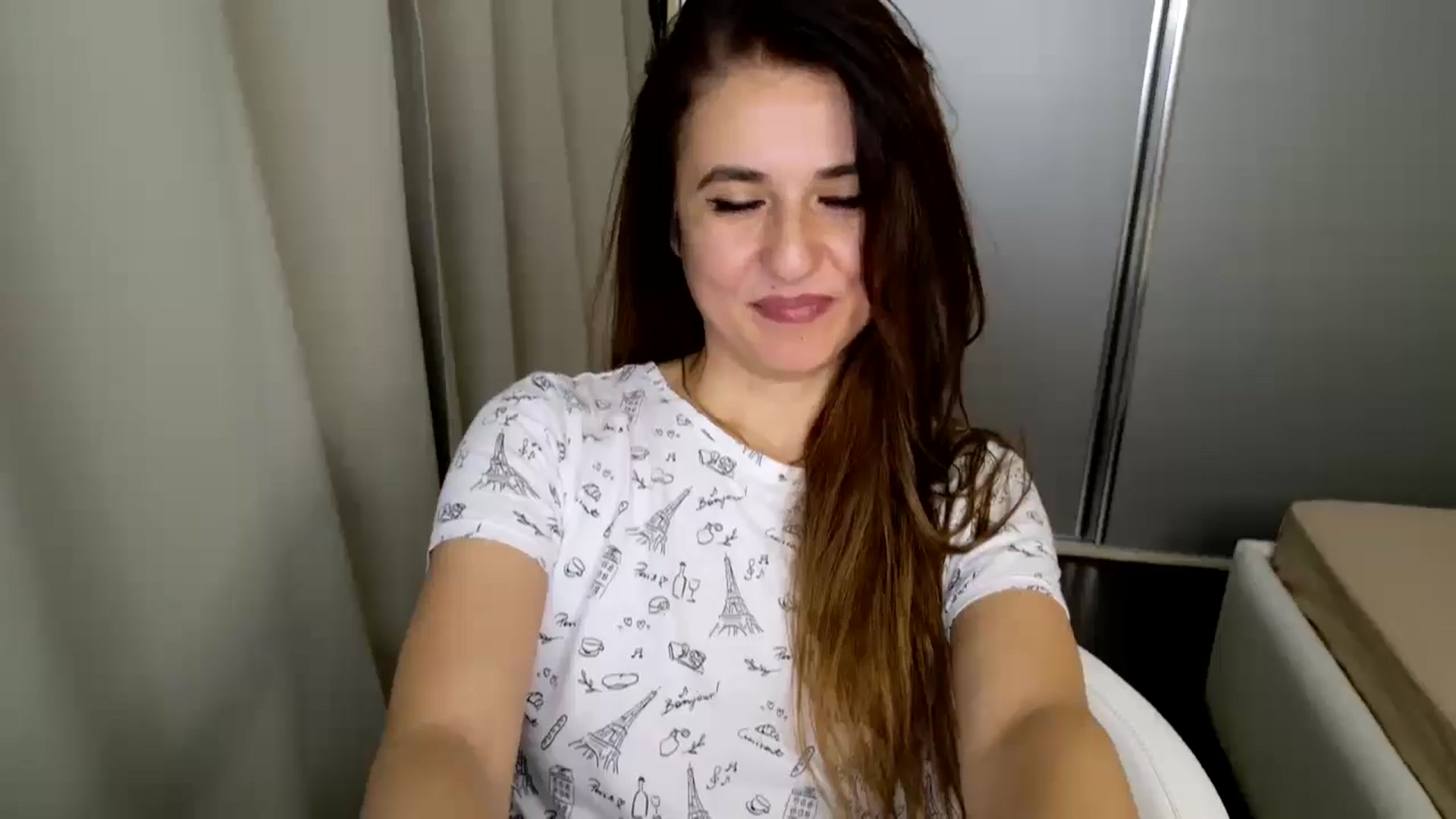 Gallery image thumbnail from DANIELLE's myfreecams stream on, 12/25/2024, 06:16 image 6 of 20