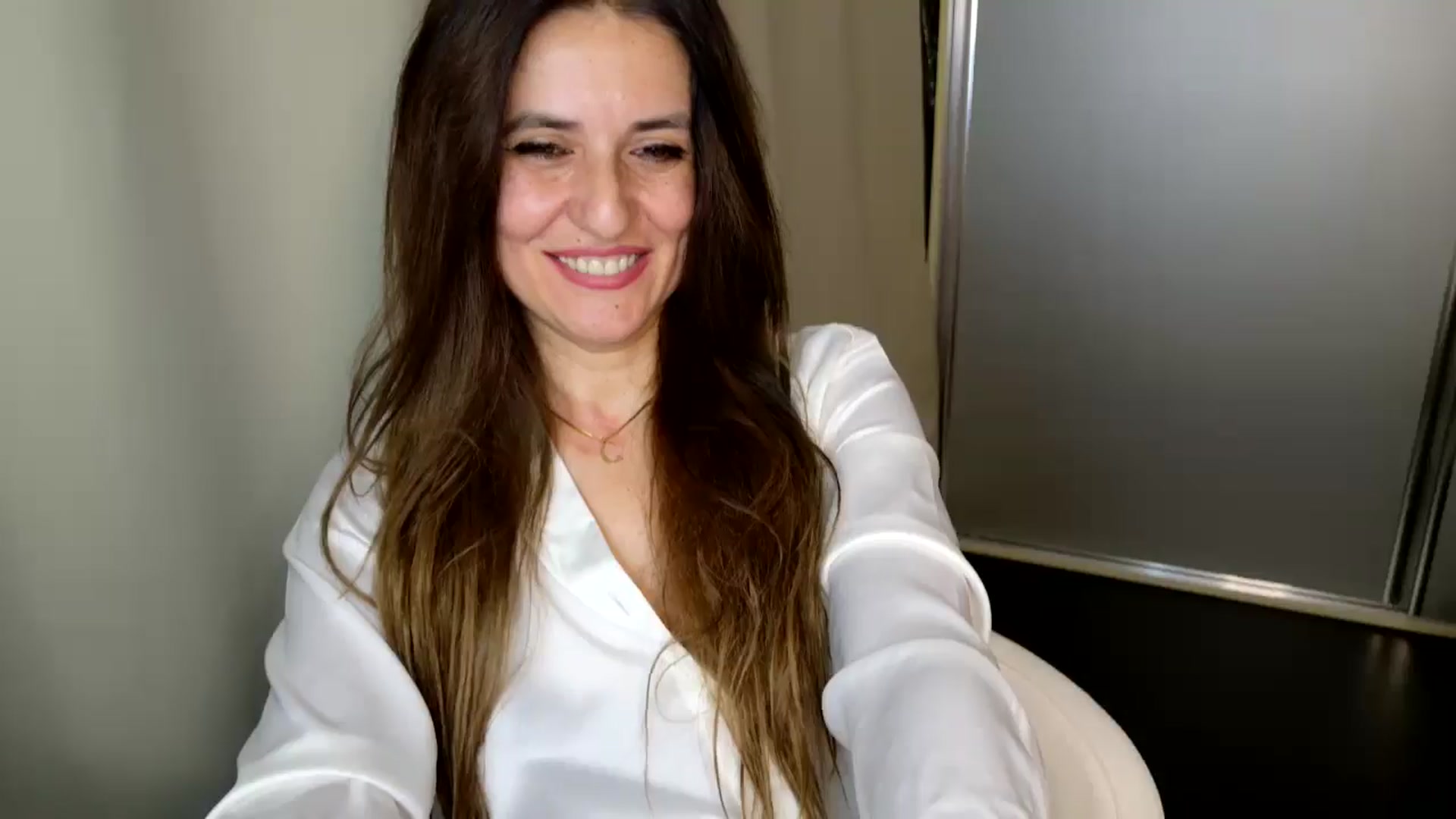 Gallery image thumbnail from DANIELLE's myfreecams stream on, 12/27/2024, 07:15 image 6 of 20