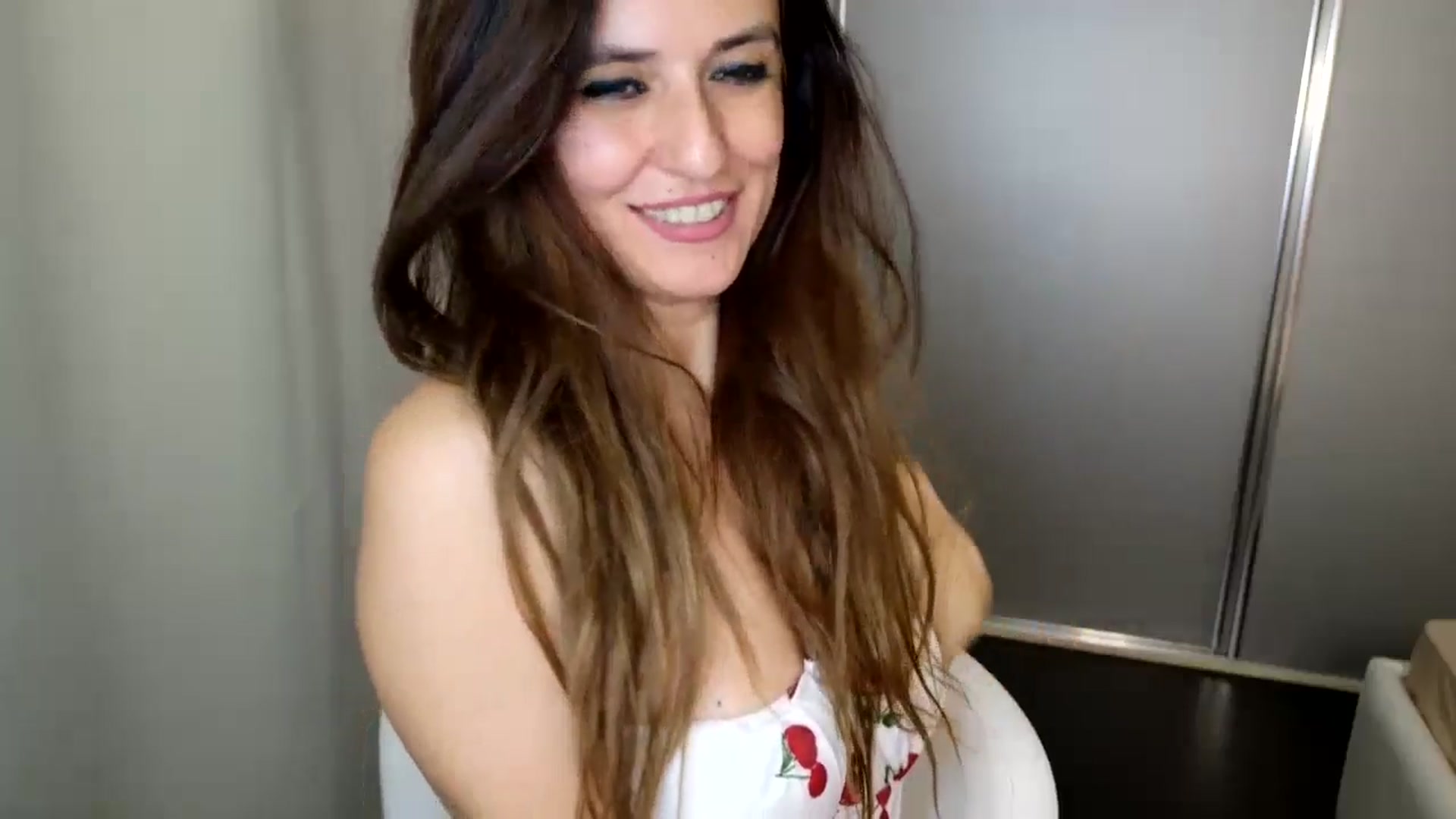 Gallery image thumbnail from DANIELLE's myfreecams stream on, 12/28/2024, 06:34 image 14 of 20