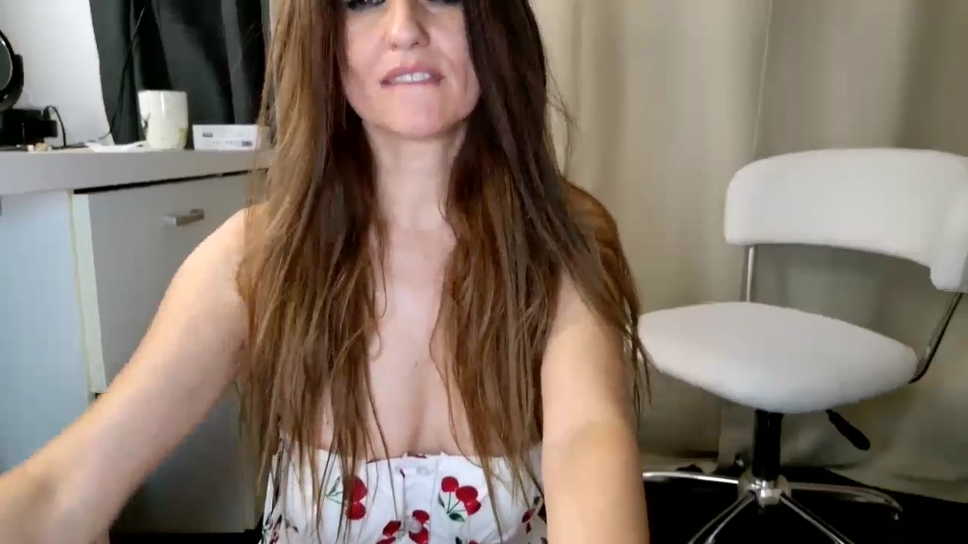 Gallery image thumbnail from DANIELLE's myfreecams stream on, 12/28/2024, 08:52 image 3 of 20
