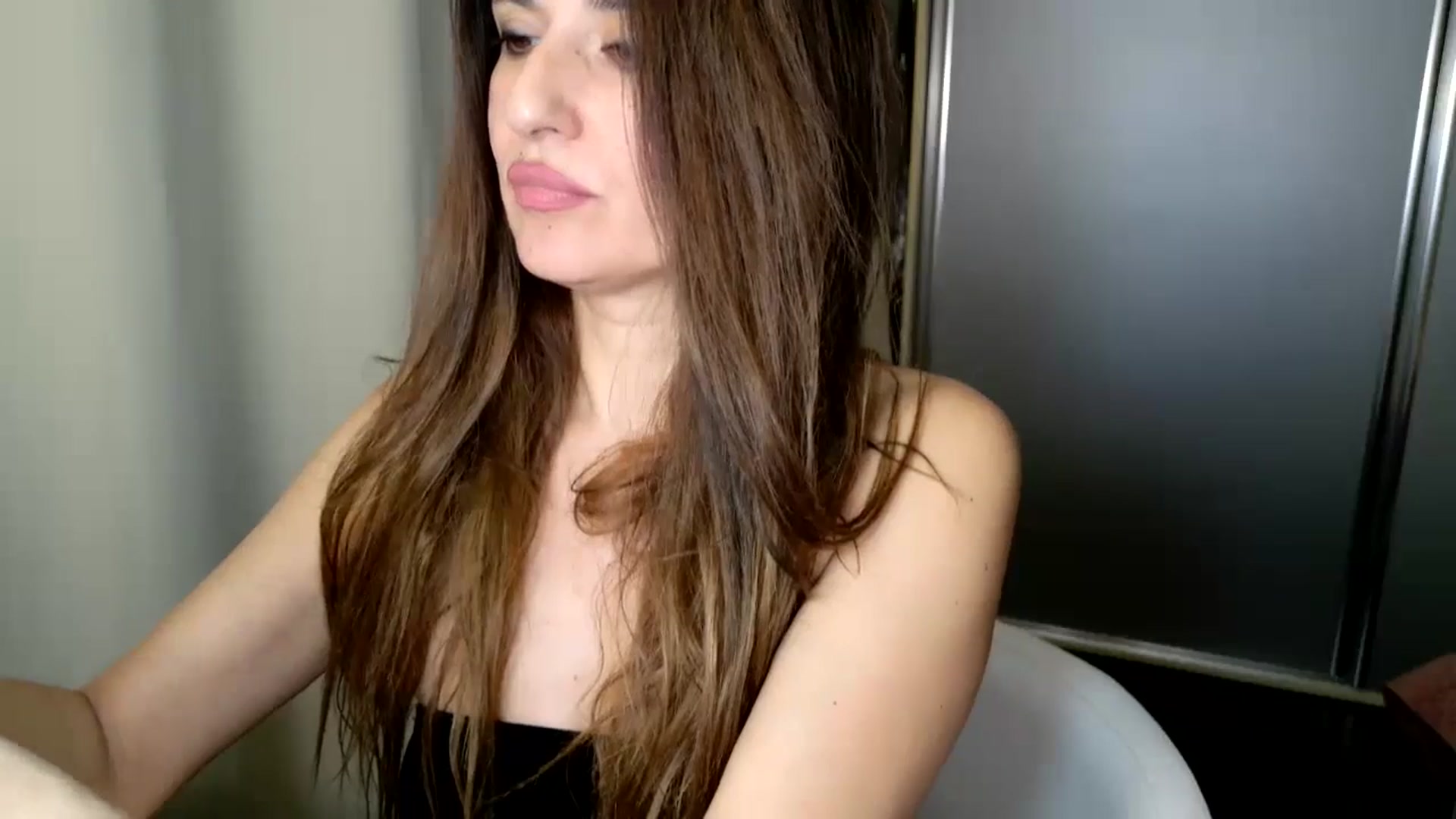 Gallery image thumbnail from DANIELLE's myfreecams stream on, 12/28/2024, 14:32 image 3 of 20