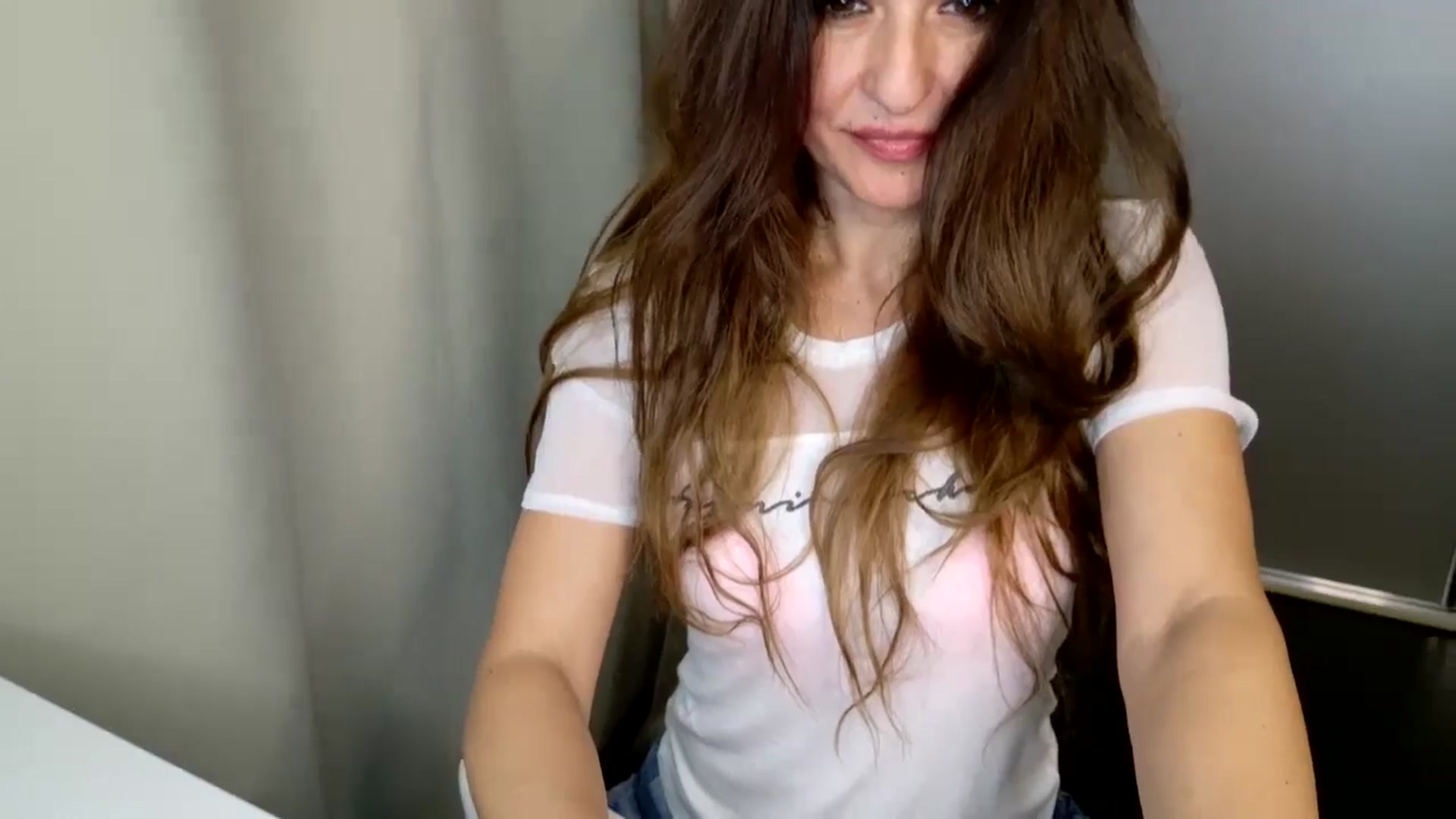 Gallery image thumbnail from DANIELLE's myfreecams stream on, 01/02/2025, 04:34 image 10 of 20