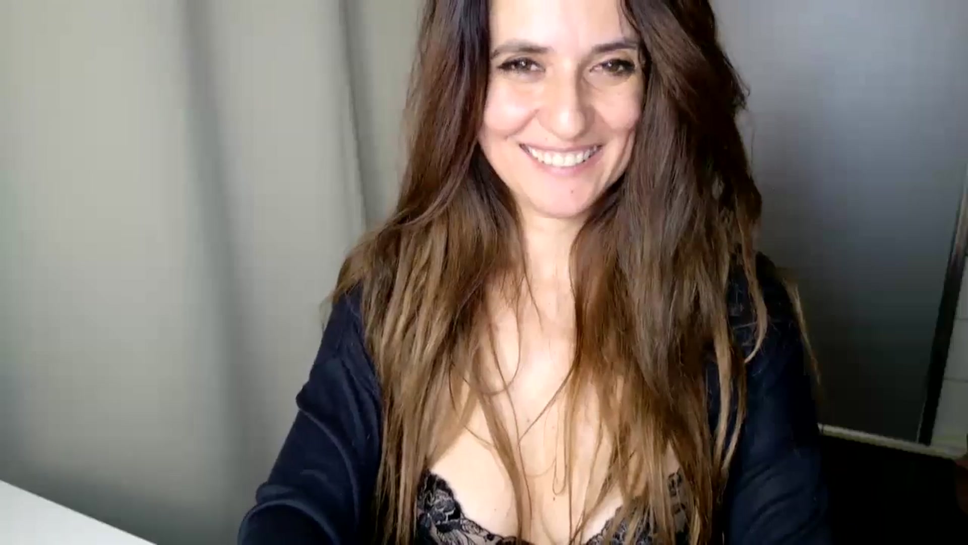 Gallery image thumbnail from DANIELLE's myfreecams stream on, 01/04/2025, 06:34 image 2 of 20