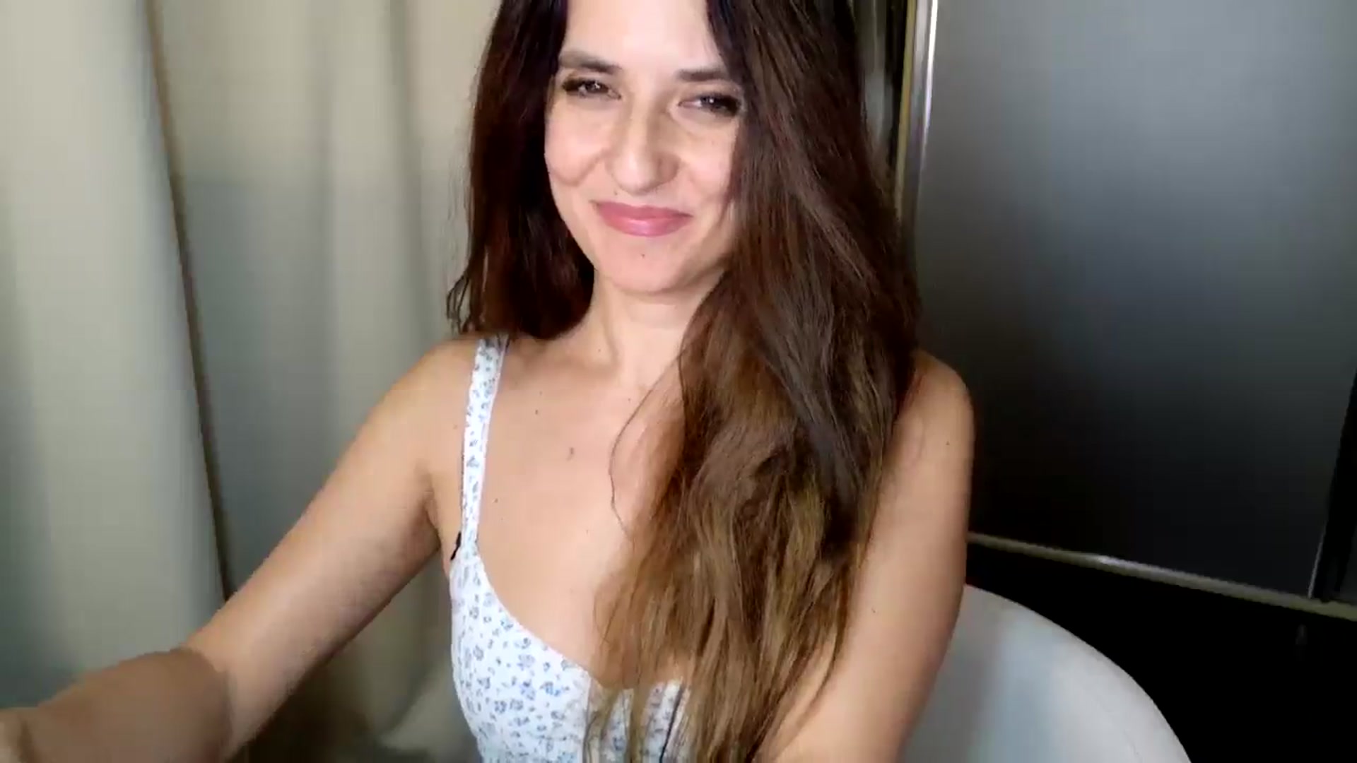 Gallery image thumbnail from DANIELLE's myfreecams stream on, 01/09/2025, 10:48 image 4 of 20