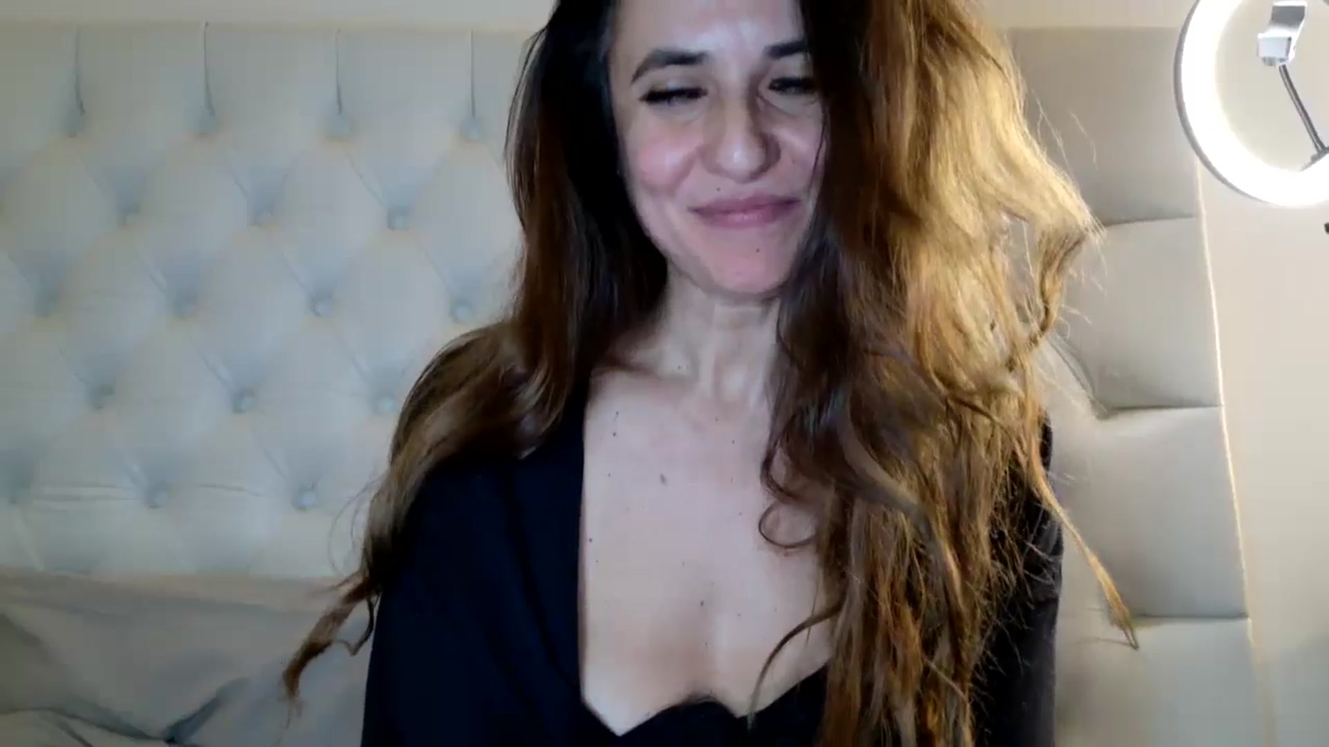 Gallery image thumbnail from DANIELLE's myfreecams stream on, 01/13/2025, 05:34 image 17 of 20