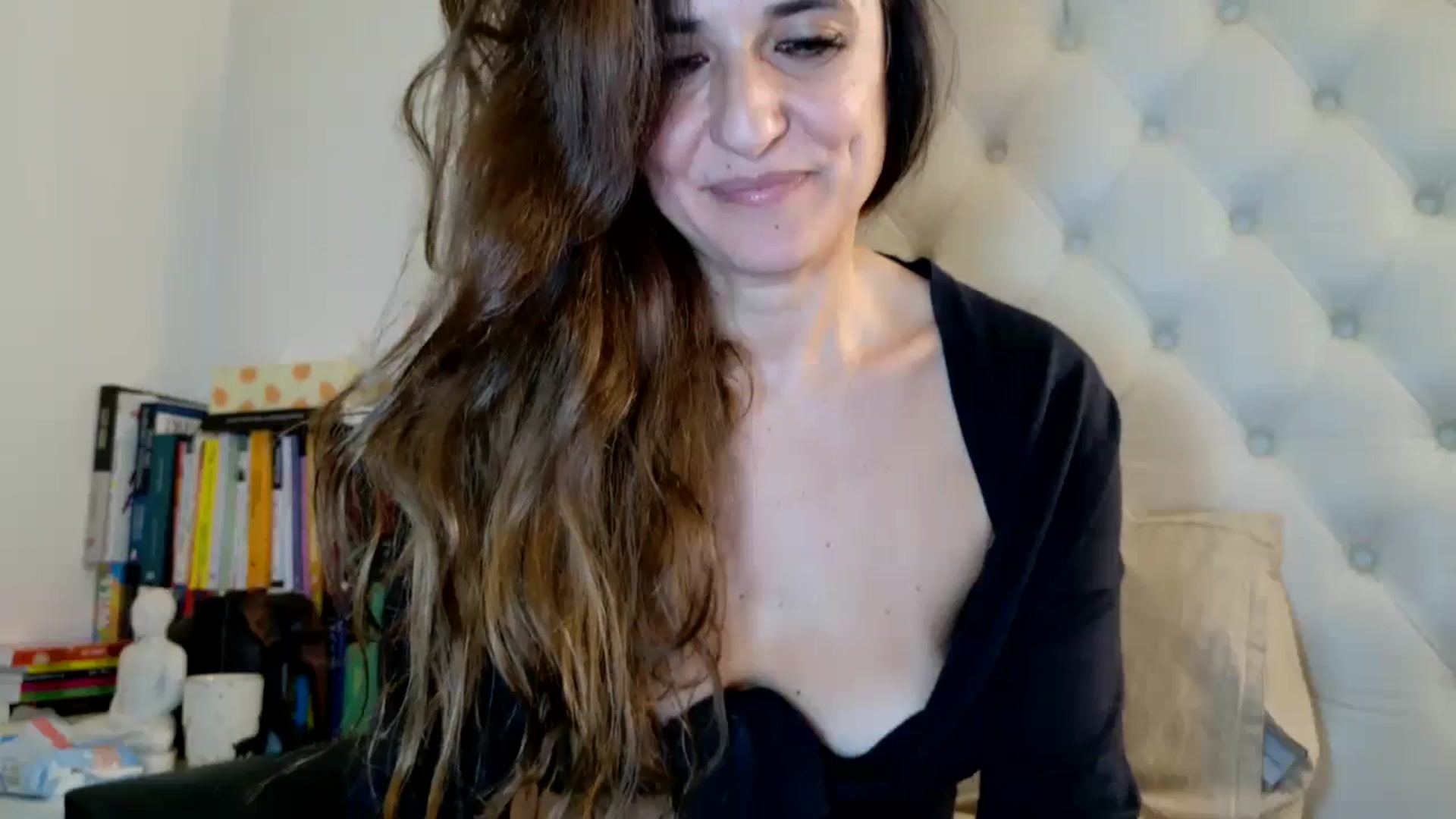 Gallery image thumbnail from DANIELLE's myfreecams stream on, 01/13/2025, 07:40 image 4 of 20