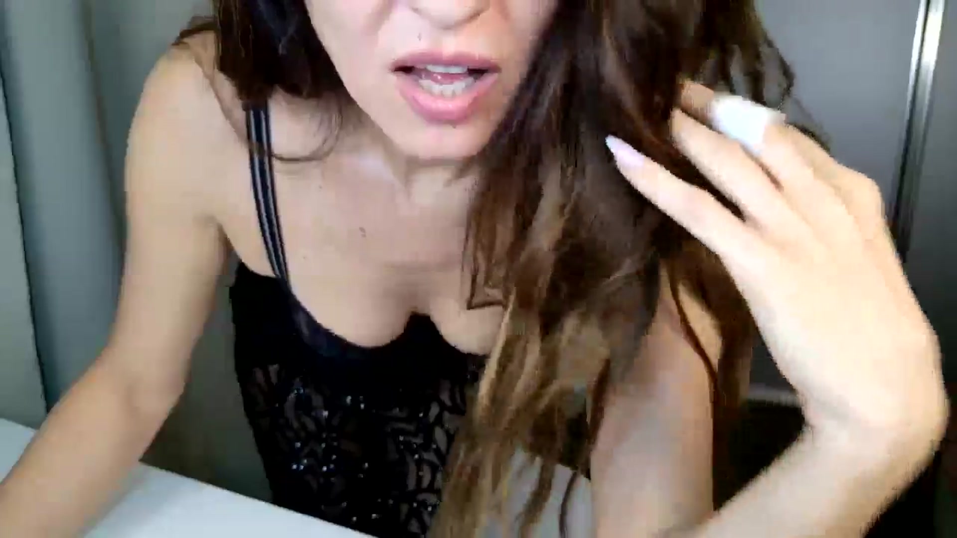 Gallery image thumbnail from DANIELLE's myfreecams stream on, 01/14/2025, 03:45 image 11 of 20