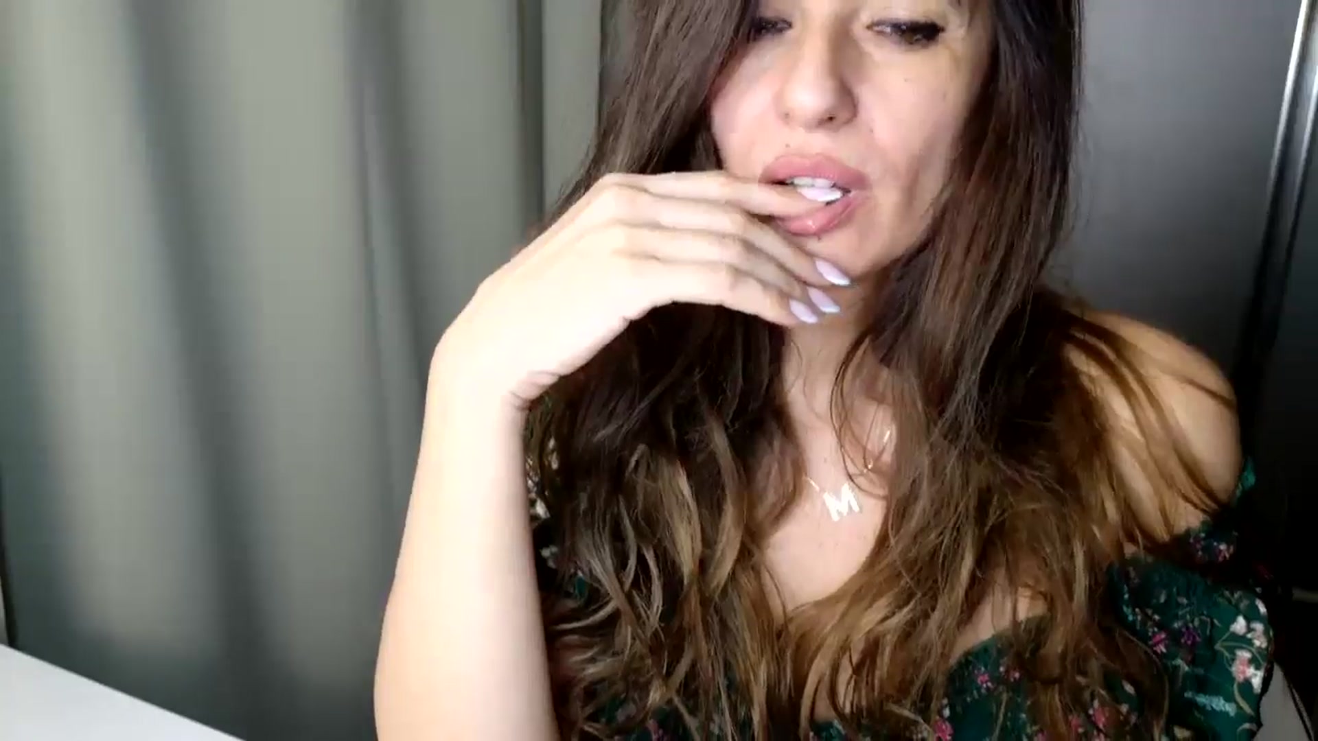 Gallery image thumbnail from DANIELLE's myfreecams stream on, 01/18/2025, 05:54 image 12 of 20