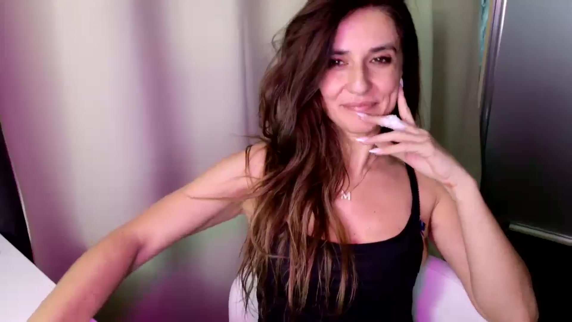 Gallery image thumbnail from DANIELLE's myfreecams stream on, 01/19/2025, 09:48 image 8 of 20
