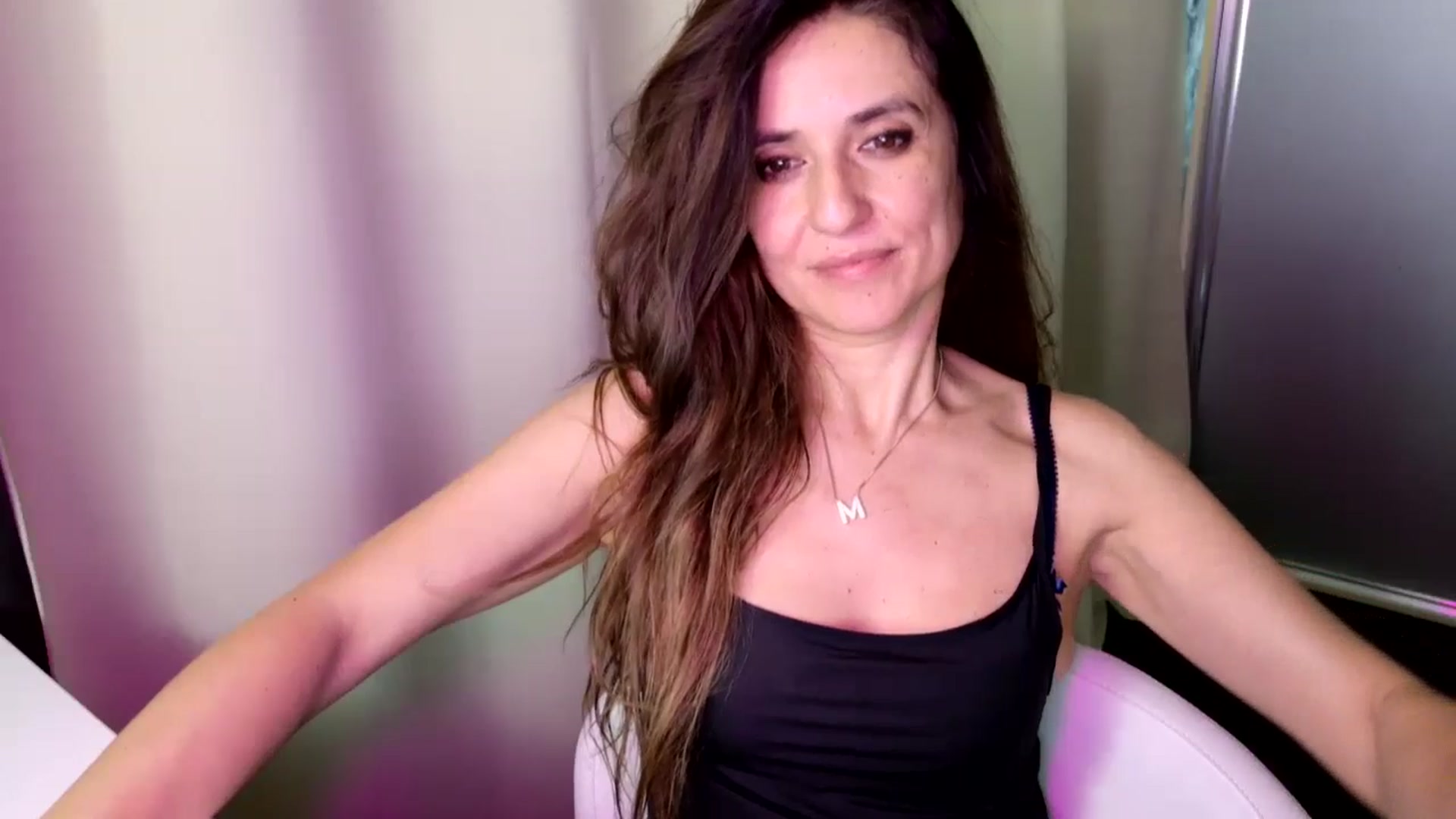Gallery image thumbnail from DANIELLE's myfreecams stream on, 01/19/2025, 09:48 image 10 of 20