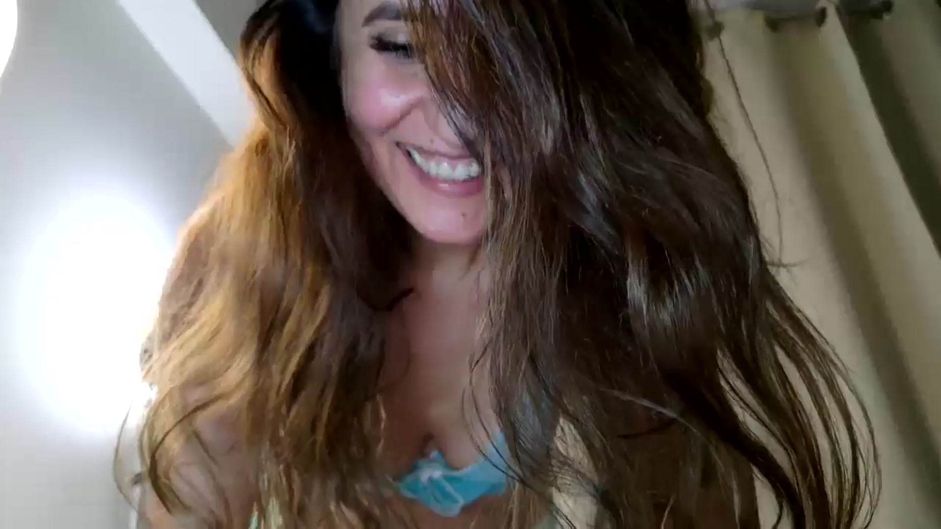 Gallery image thumbnail from DANIELLE's myfreecams stream on, 01/22/2025, 06:50 image 3 of 20