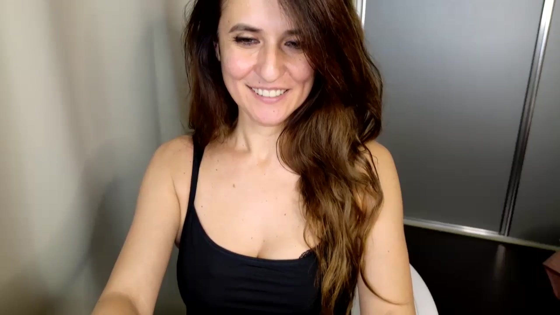 Gallery image thumbnail from DANIELLE's myfreecams stream on, 01/22/2025, 08:55 image 2 of 20