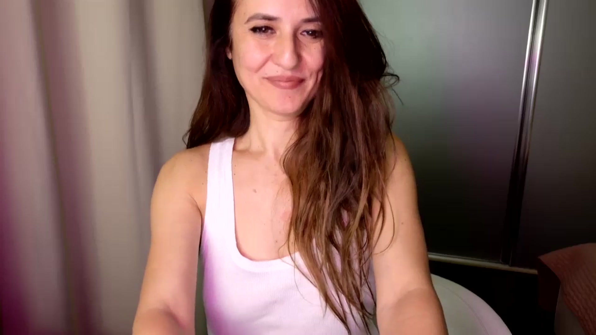 Gallery image thumbnail from DANIELLE's myfreecams stream on, 01/24/2025, 04:59 image 8 of 20