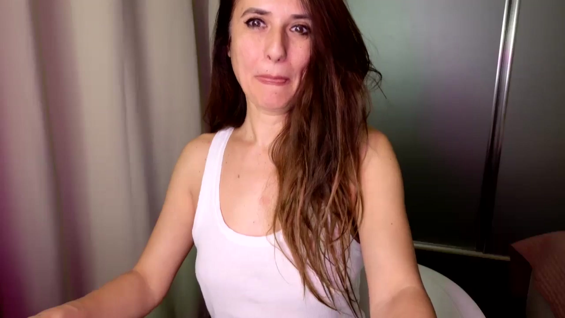 Gallery image thumbnail from DANIELLE's myfreecams stream on, 01/24/2025, 04:59 image 4 of 20