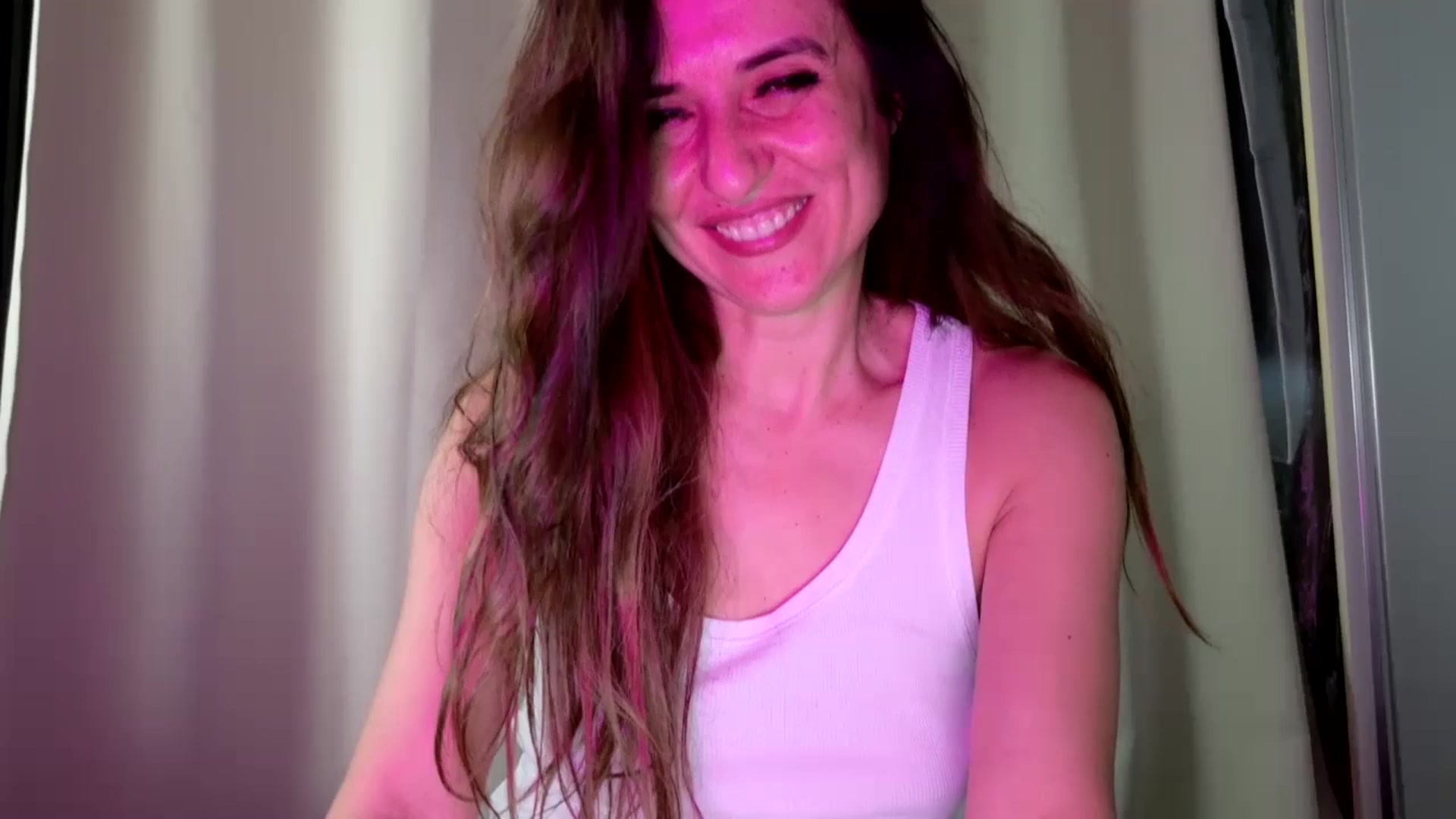 Gallery image thumbnail from DANIELLE's myfreecams stream on, 01/24/2025, 06:49 image 14 of 20