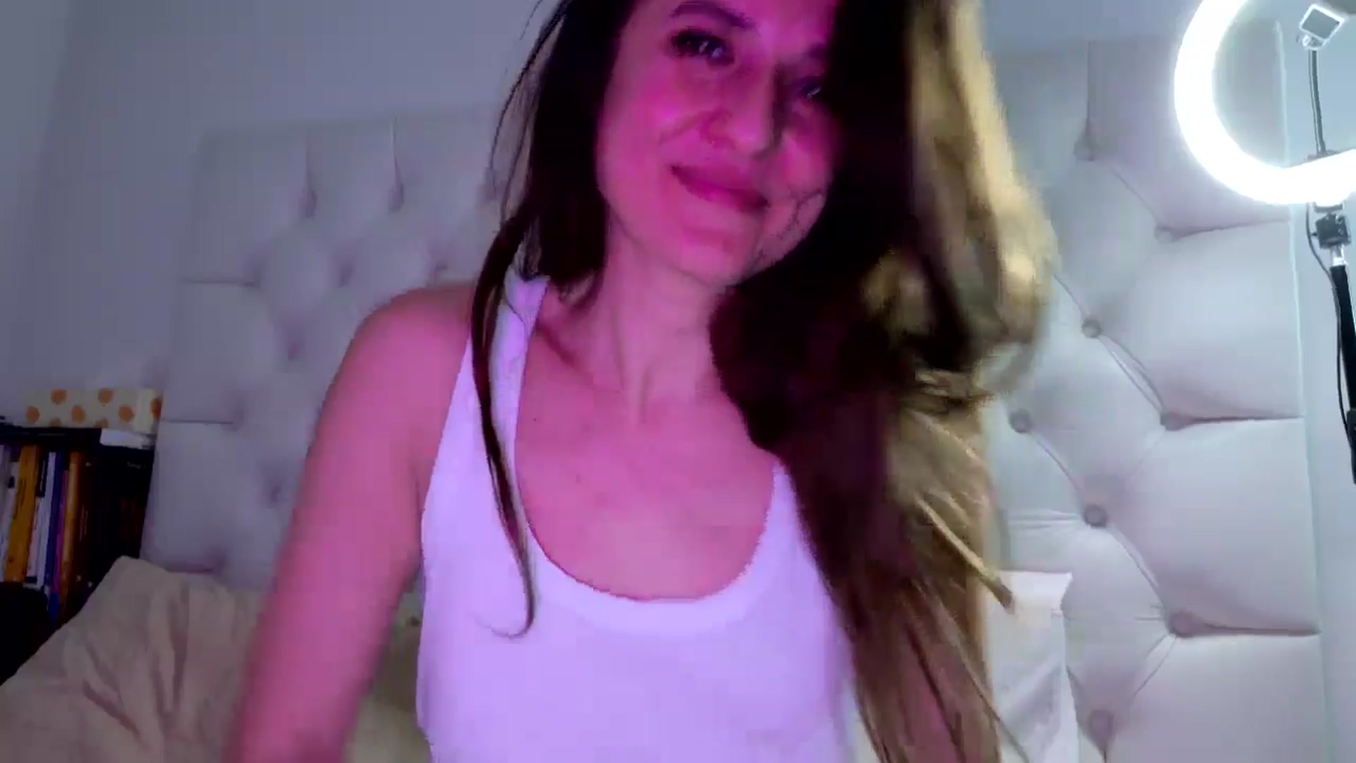 Gallery image thumbnail from DANIELLE's myfreecams stream on, 01/24/2025, 08:04 image 8 of 20