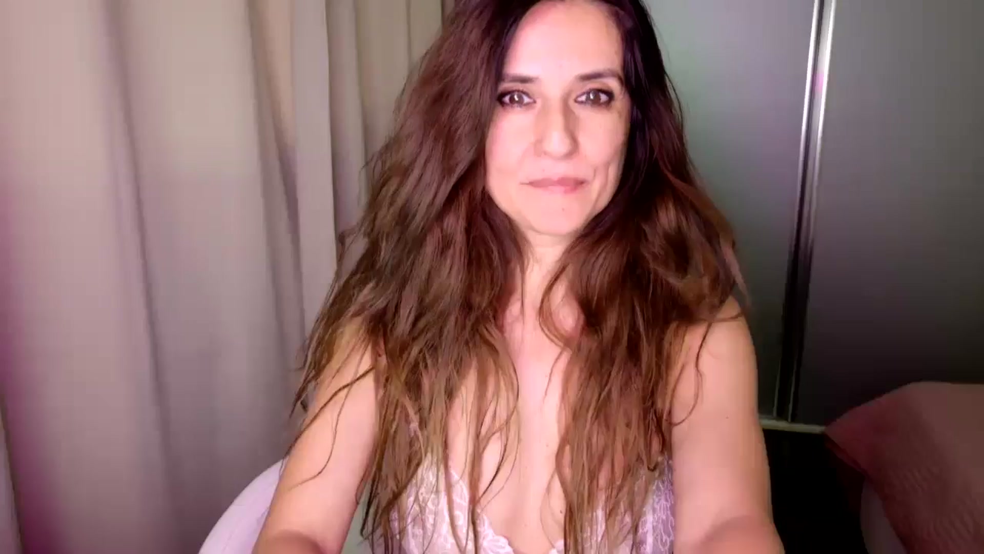 Gallery image thumbnail from DANIELLE's myfreecams stream on, 01/25/2025, 08:24 image 5 of 20