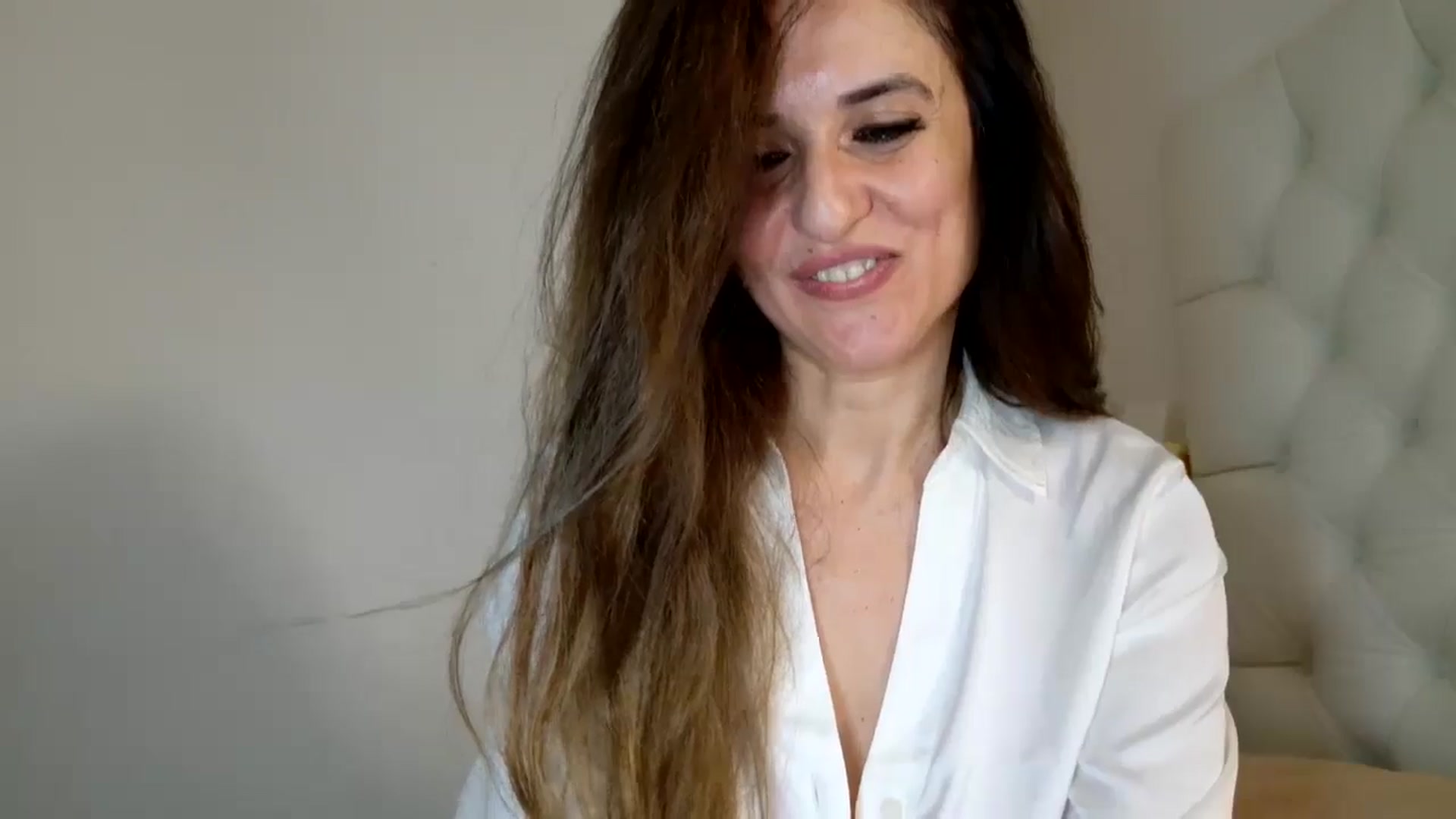 Gallery image thumbnail from DANIELLE's myfreecams stream on, 01/26/2025, 05:35 image 18 of 20