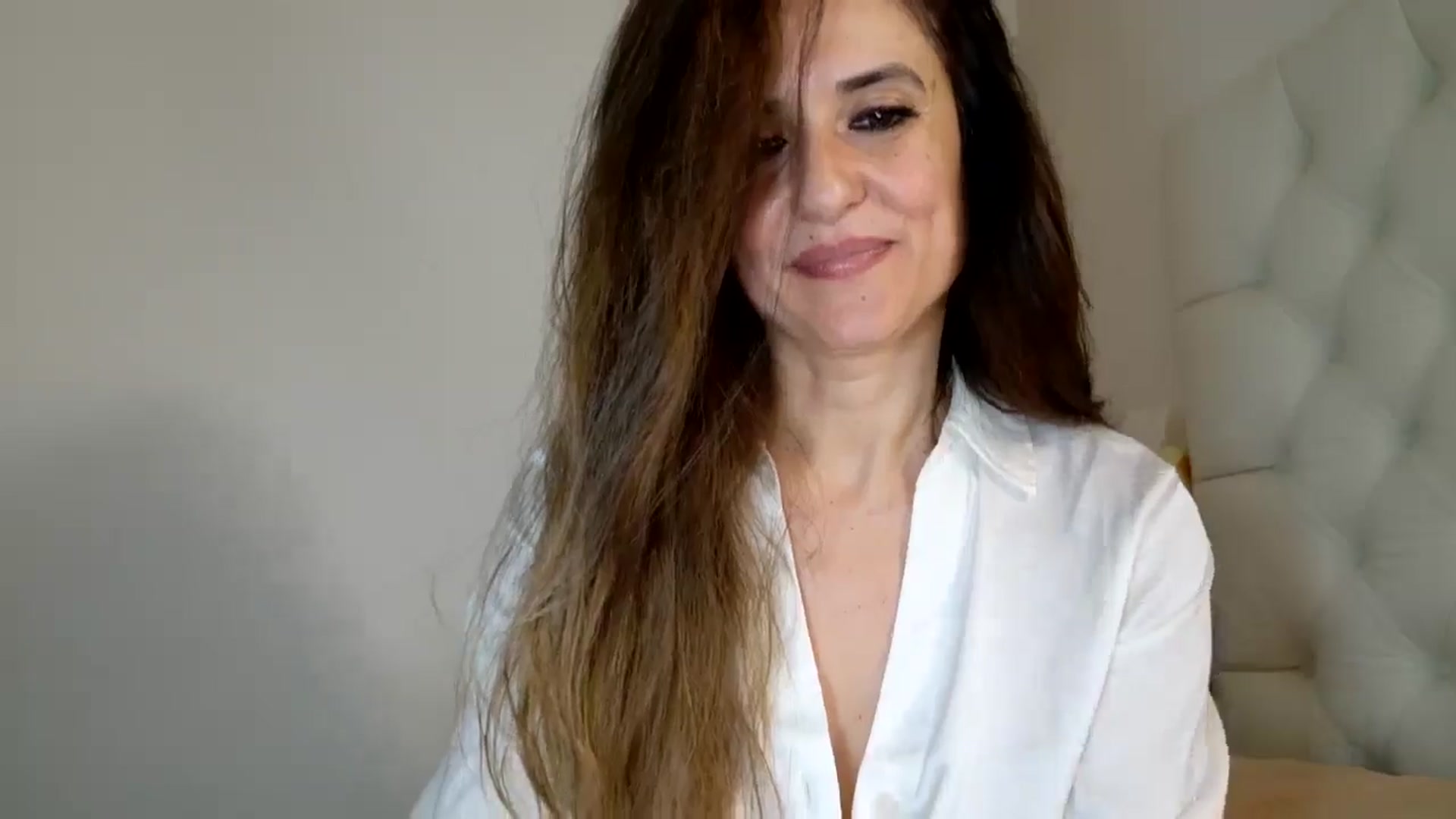 Gallery image thumbnail from DANIELLE's myfreecams stream on, 01/26/2025, 05:35 image 19 of 20