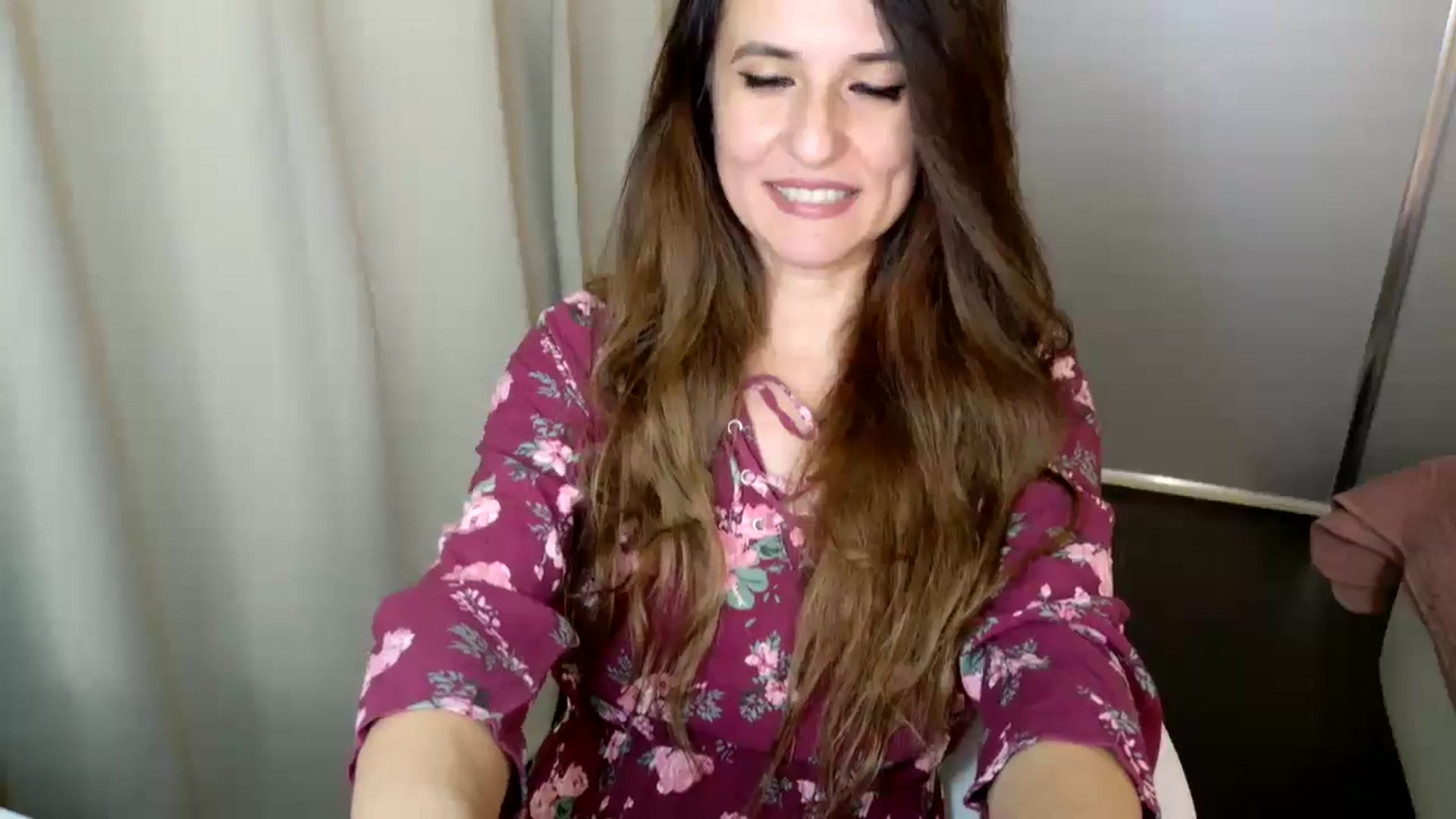 Gallery image thumbnail from DANIELLE's myfreecams stream on, 01/28/2025, 07:15 image 13 of 20
