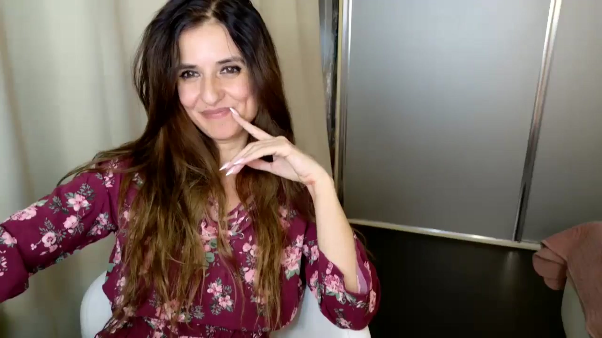 Gallery image thumbnail from DANIELLE's myfreecams stream on, 01/28/2025, 09:53 image 10 of 20