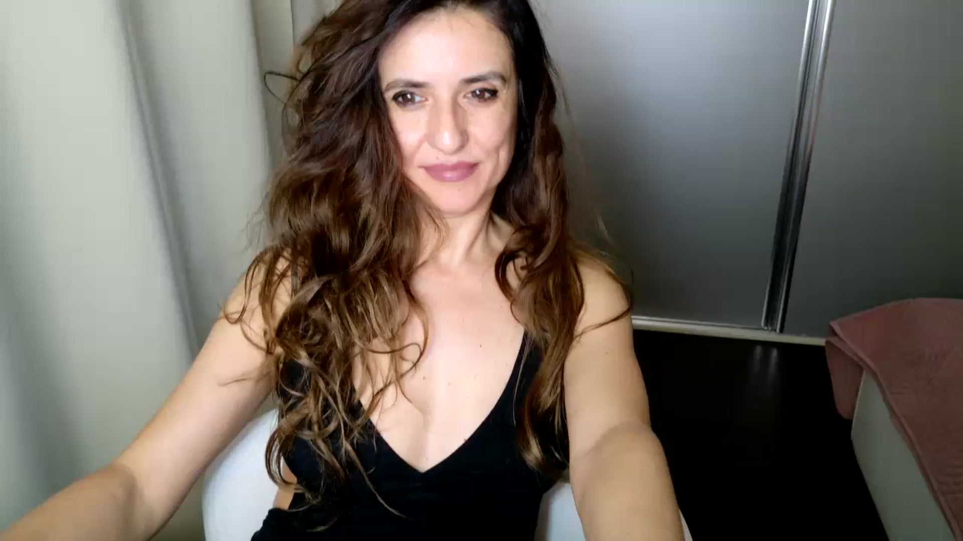 Gallery image thumbnail from DANIELLE's myfreecams stream on, 01/29/2025, 07:31 image 7 of 20