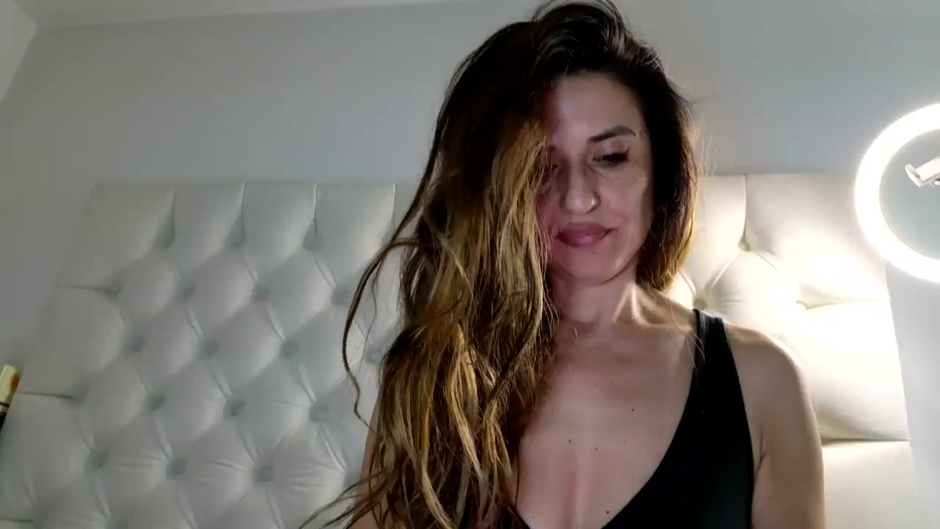 Gallery image thumbnail from DANIELLE's myfreecams stream on, 01/29/2025, 08:49 image 9 of 20