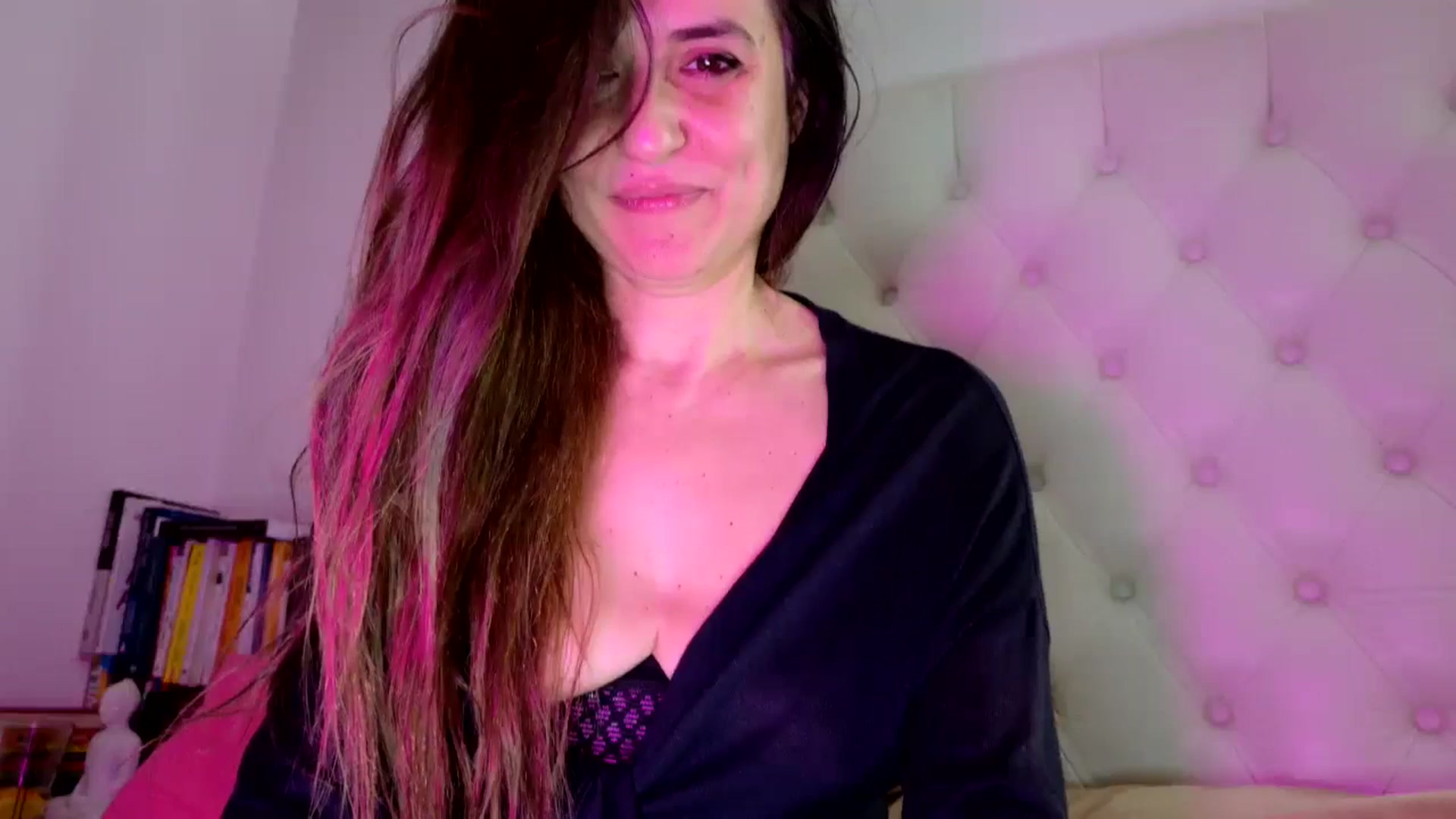 Gallery image thumbnail from DANIELLE's myfreecams stream on, 02/10/2025, 07:43 image 12 of 20