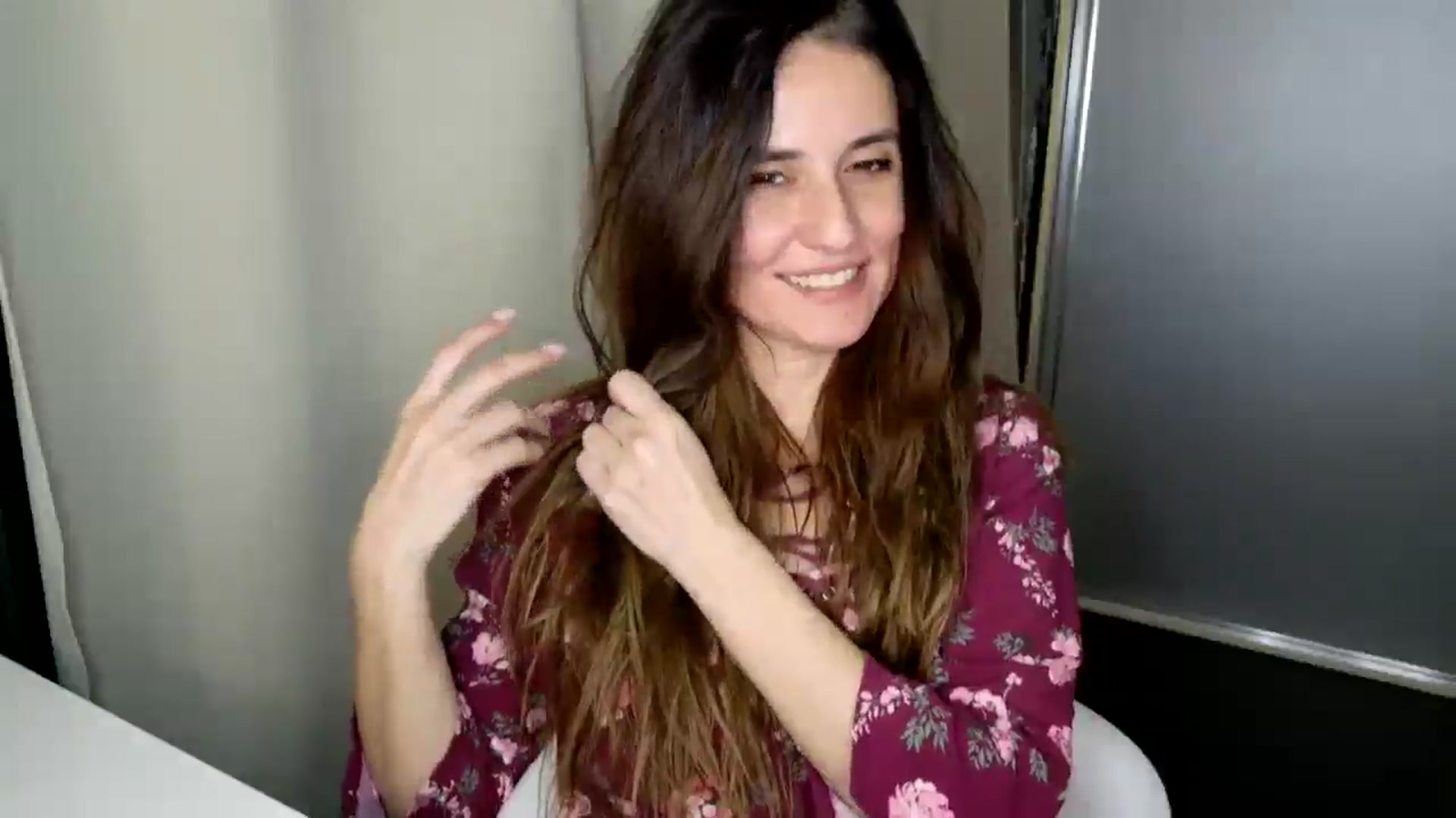 Gallery image thumbnail from DANIELLE's myfreecams stream on, 02/18/2025, 05:39 image 13 of 20