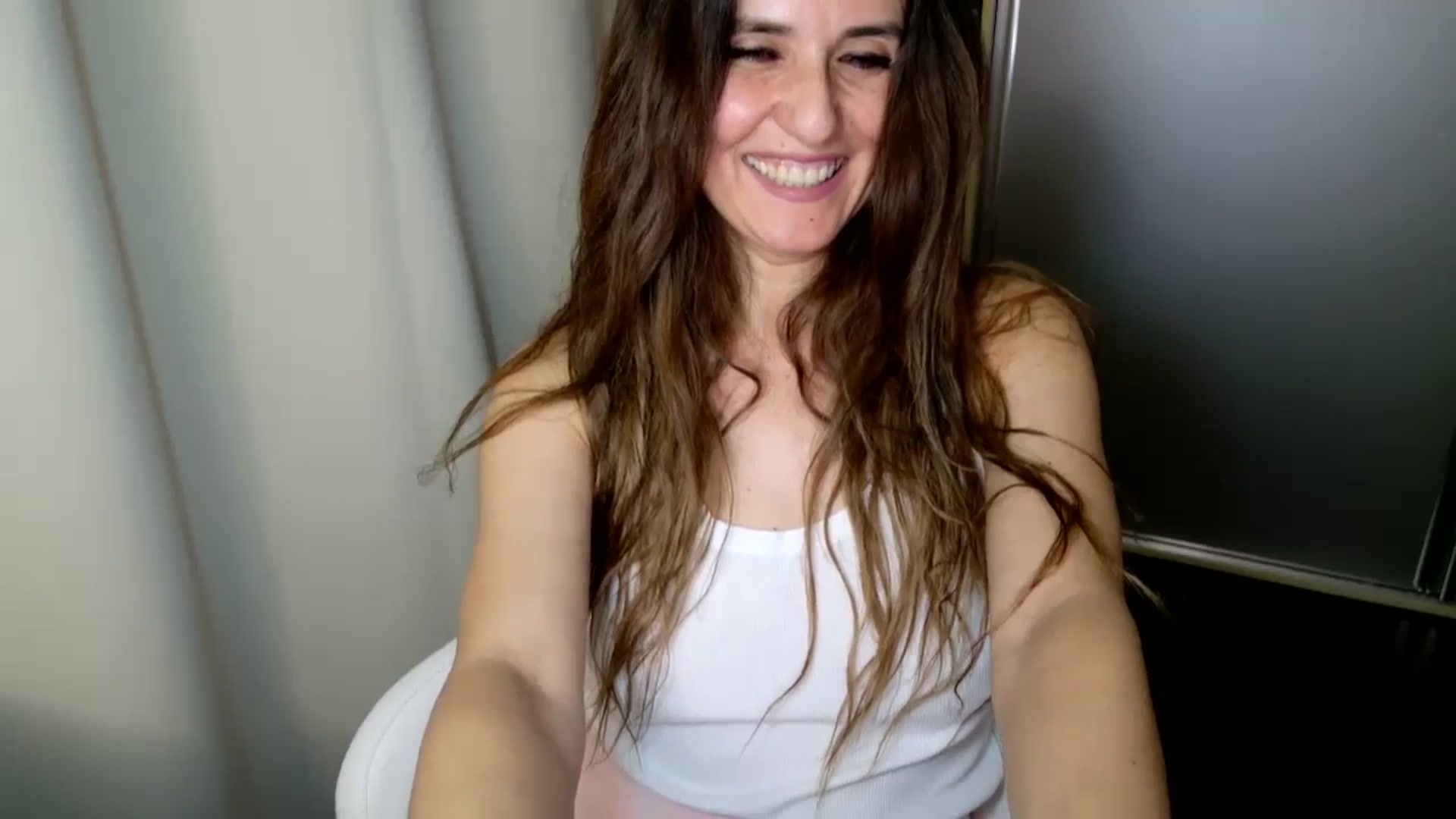 Gallery image thumbnail from DANIELLE's myfreecams stream on, 02/19/2025, 05:27 image 8 of 20