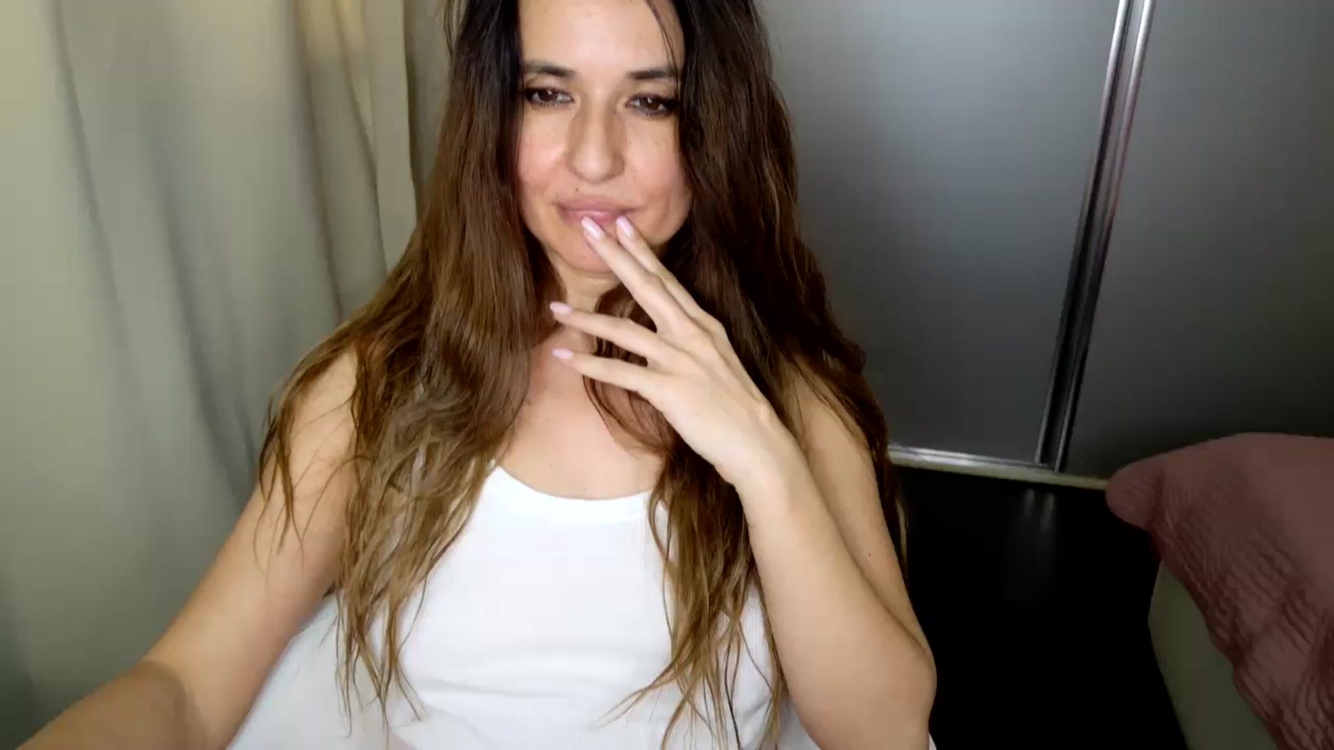 Gallery image thumbnail from DANIELLE's myfreecams stream on, 02/19/2025, 07:24 image 14 of 20