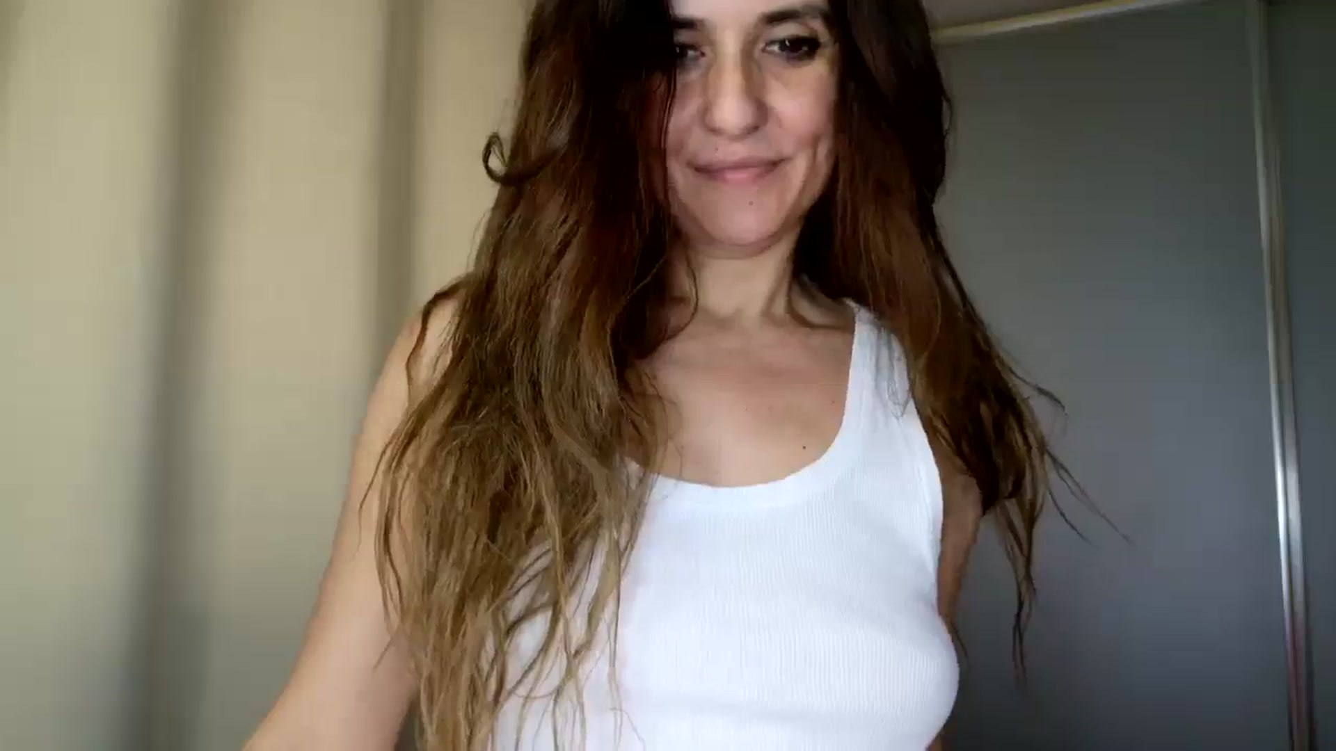 Gallery image thumbnail from DANIELLE's myfreecams stream on, 02/19/2025, 10:53 image 5 of 20