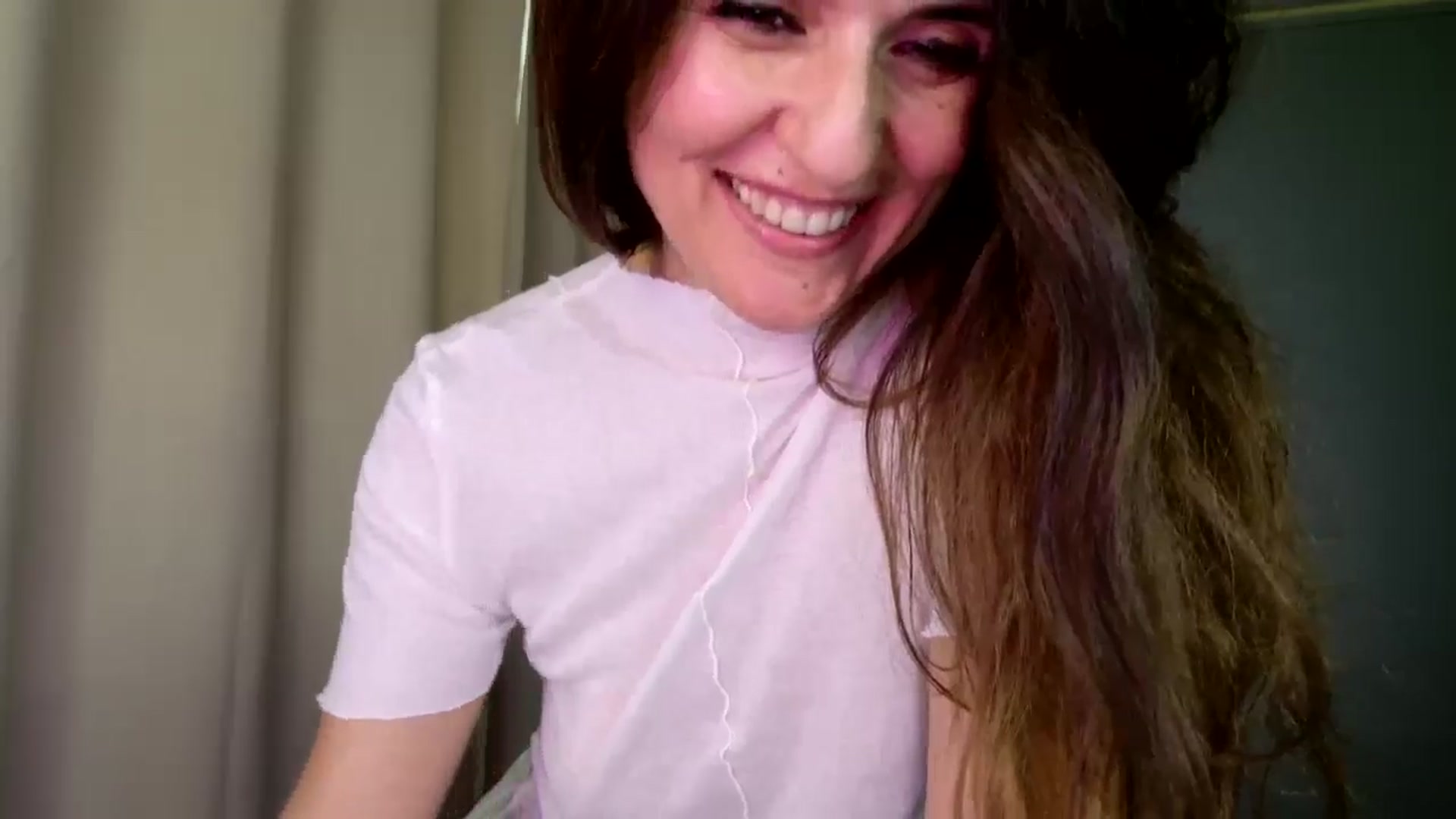 Gallery image thumbnail from DANIELLE's myfreecams stream on, 02/20/2025, 07:54 image 14 of 20
