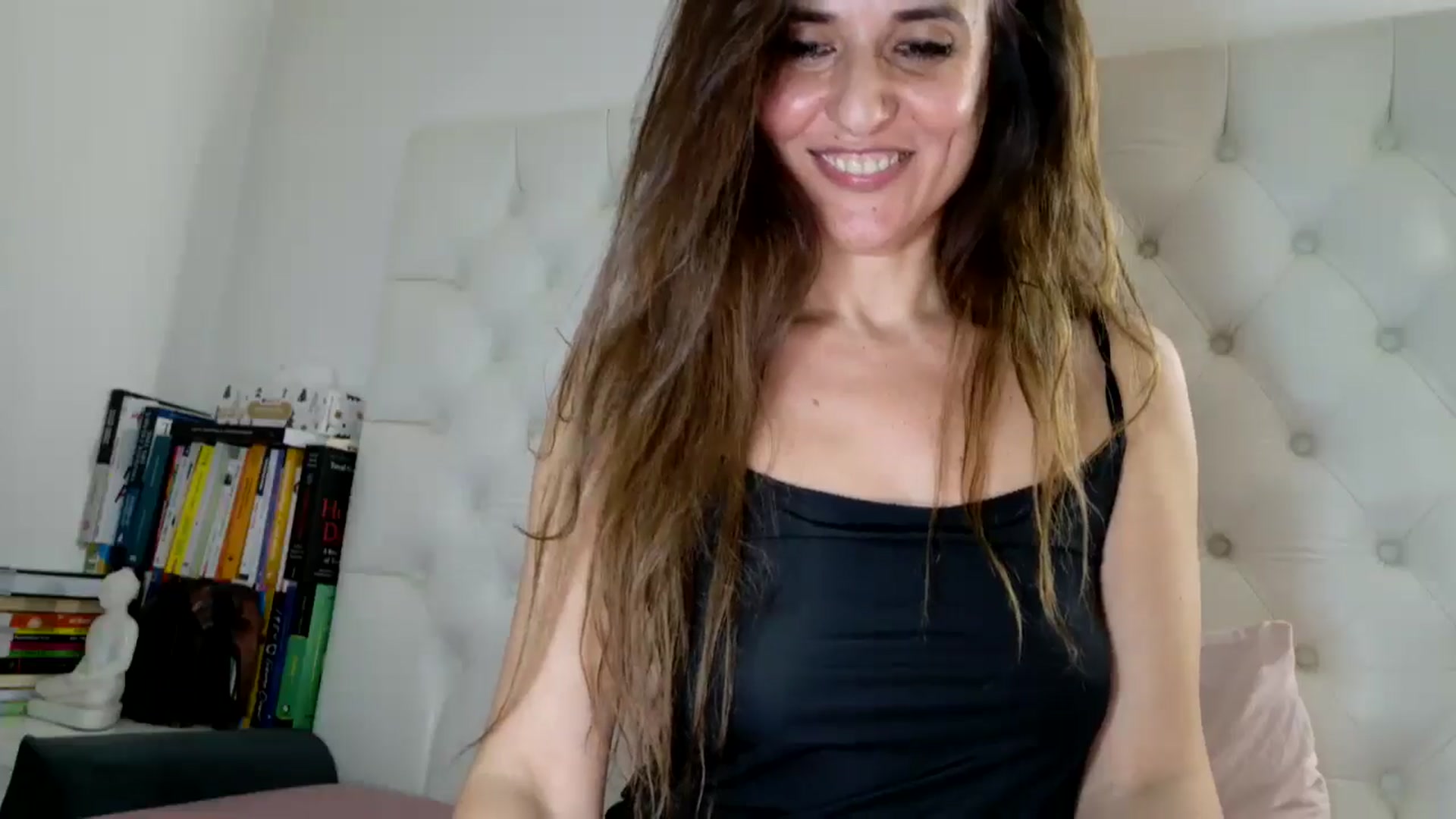 Gallery image thumbnail from DANIELLE's myfreecams stream on, 02/21/2025, 10:51 image 18 of 20