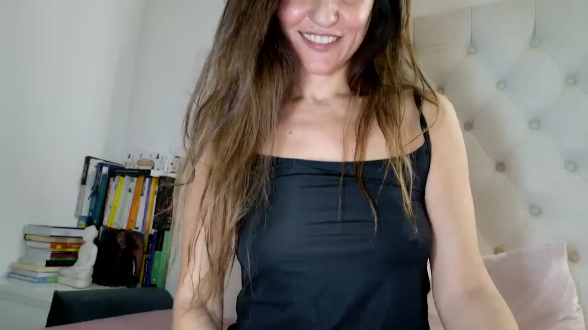Gallery image thumbnail from DANIELLE's myfreecams stream on, 02/21/2025, 10:51 image 16 of 20