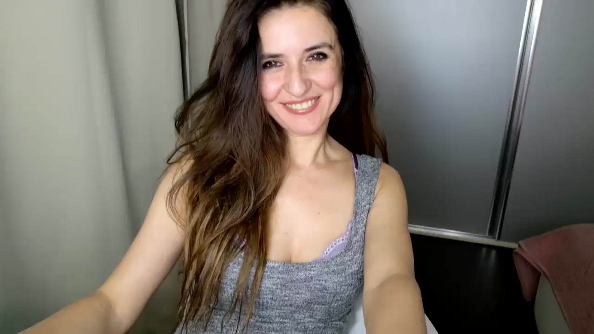Gallery image thumbnail from DANIELLE's myfreecams stream on, 02/22/2025, 04:06 image 17 of 20