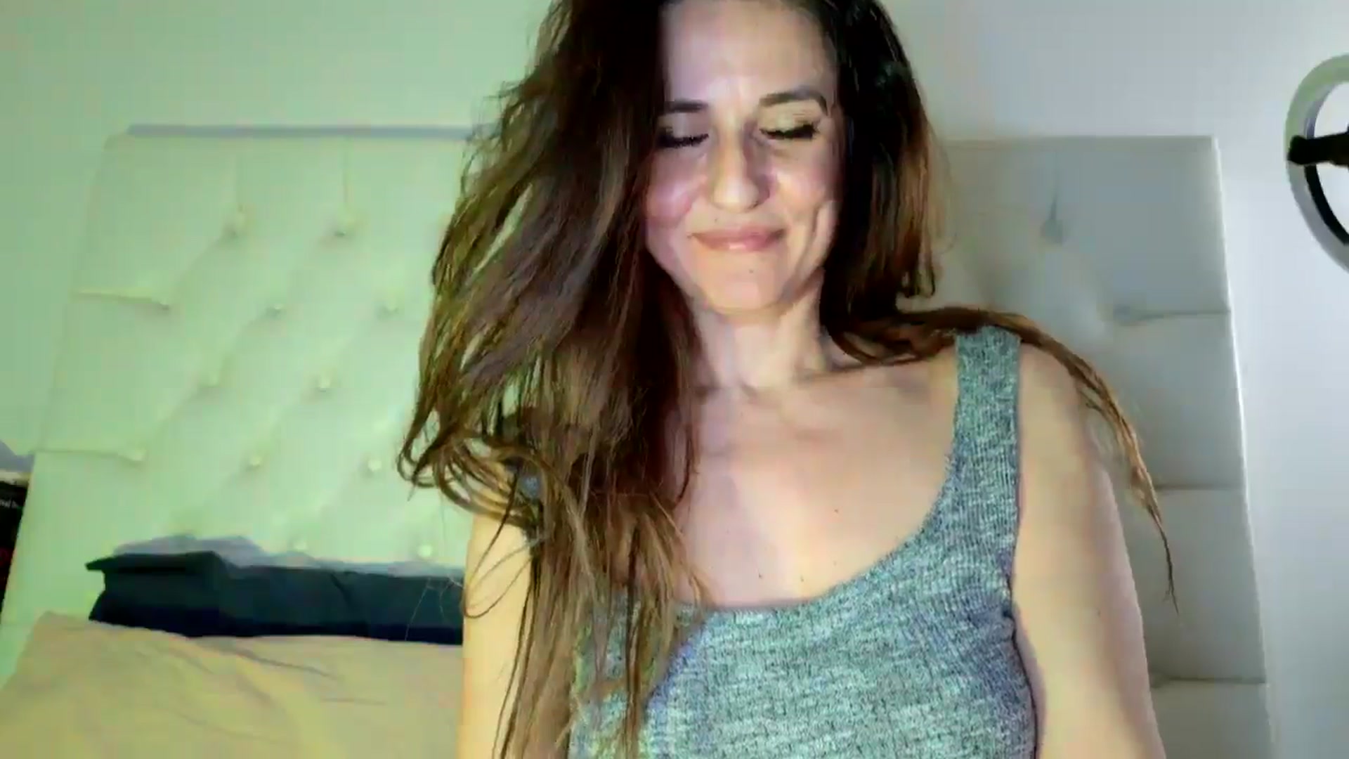 Gallery image thumbnail from DANIELLE's myfreecams stream on, 02/25/2025, 07:35 image 15 of 20