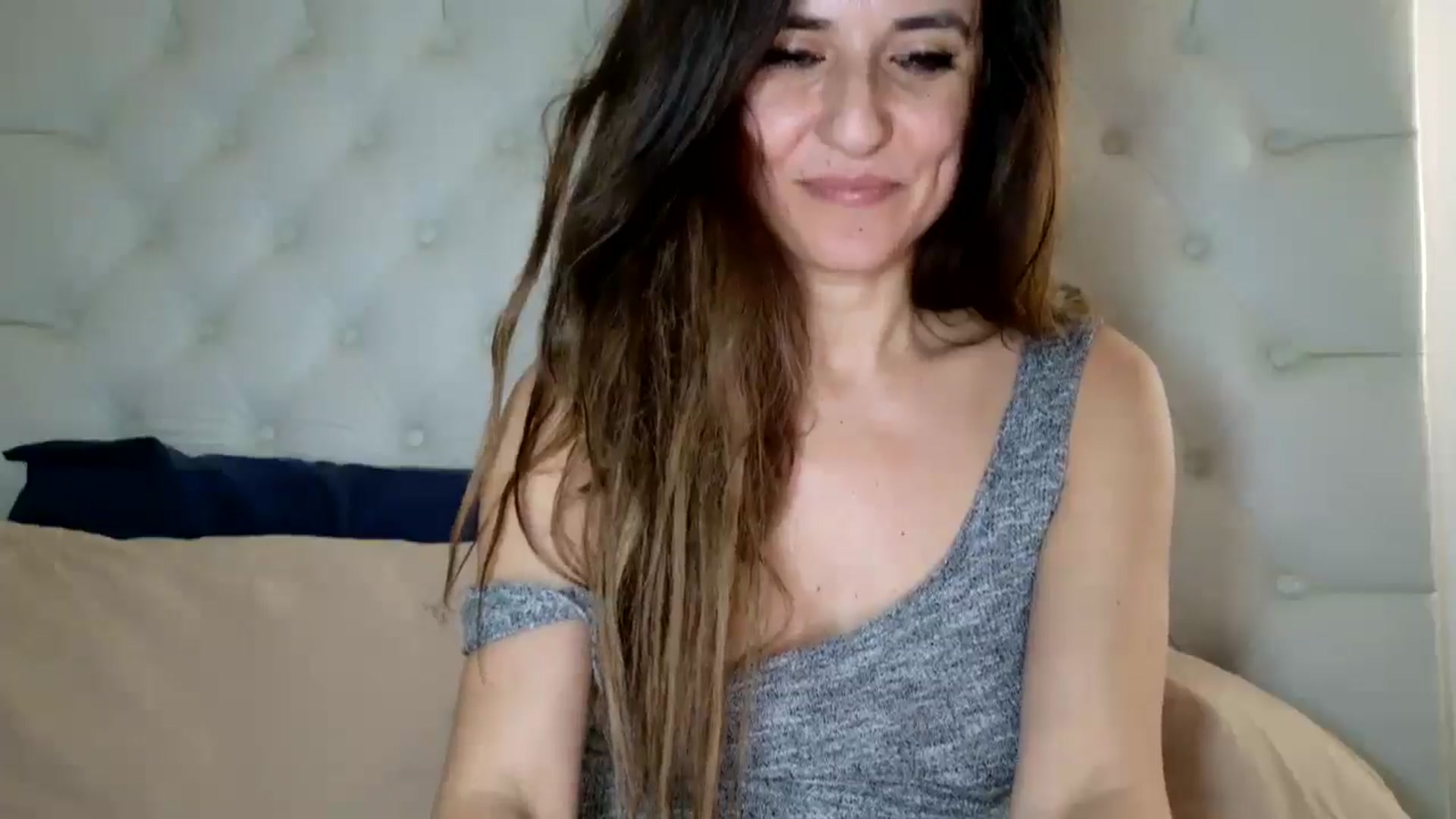 Gallery image thumbnail from DANIELLE's myfreecams stream on, 02/25/2025, 07:35 image 2 of 20